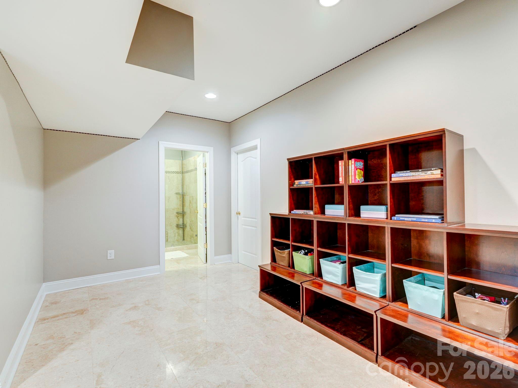 725 Wild Berry Court Property Photo 42