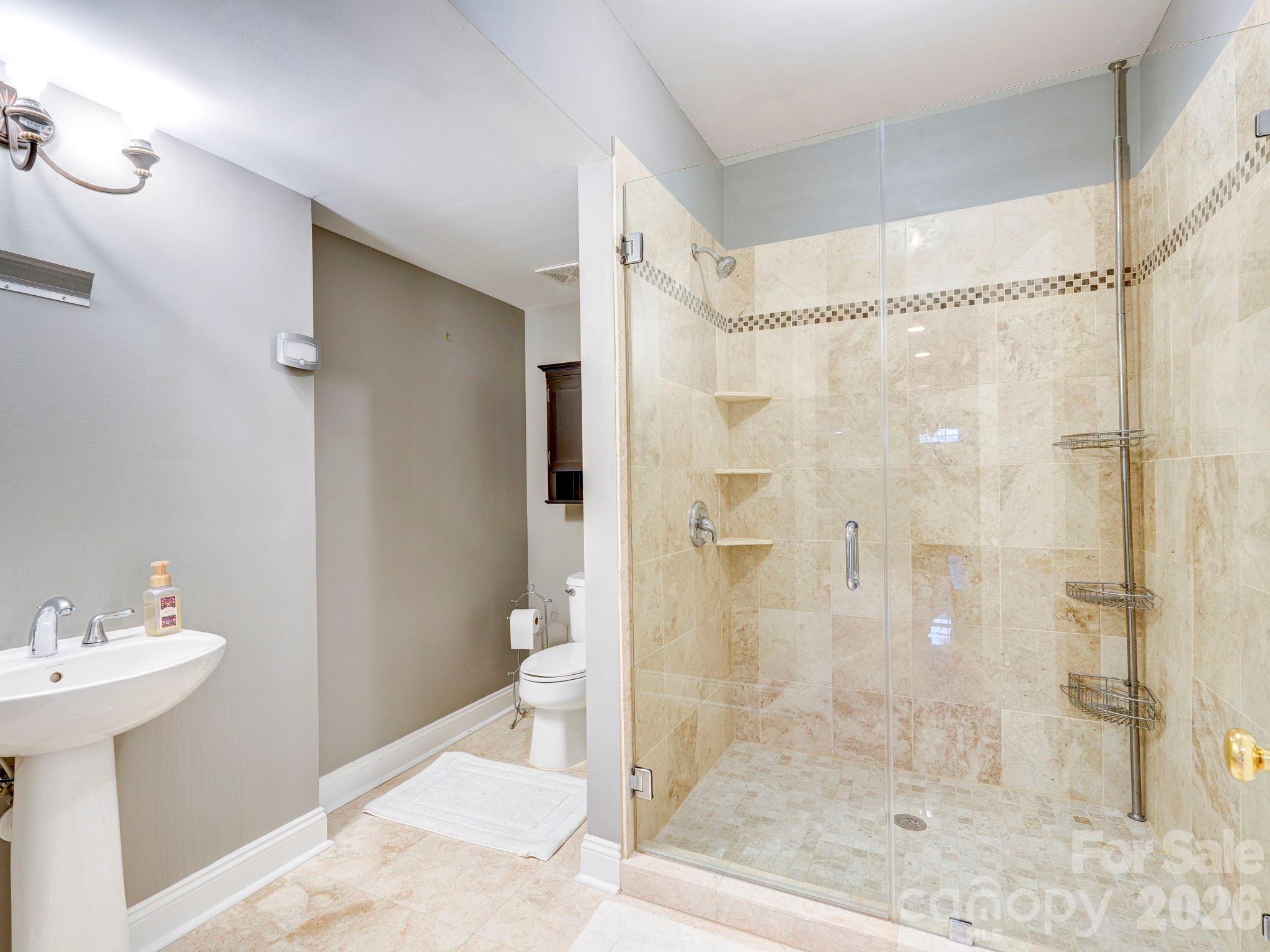 725 Wild Berry Court Property Photo 43