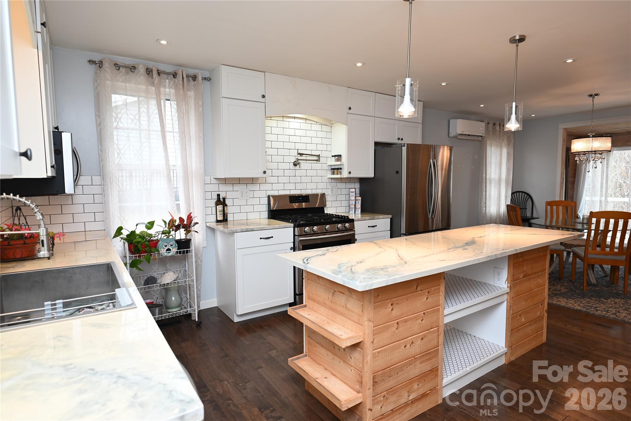 198 Clouse Lane Property Photo 7