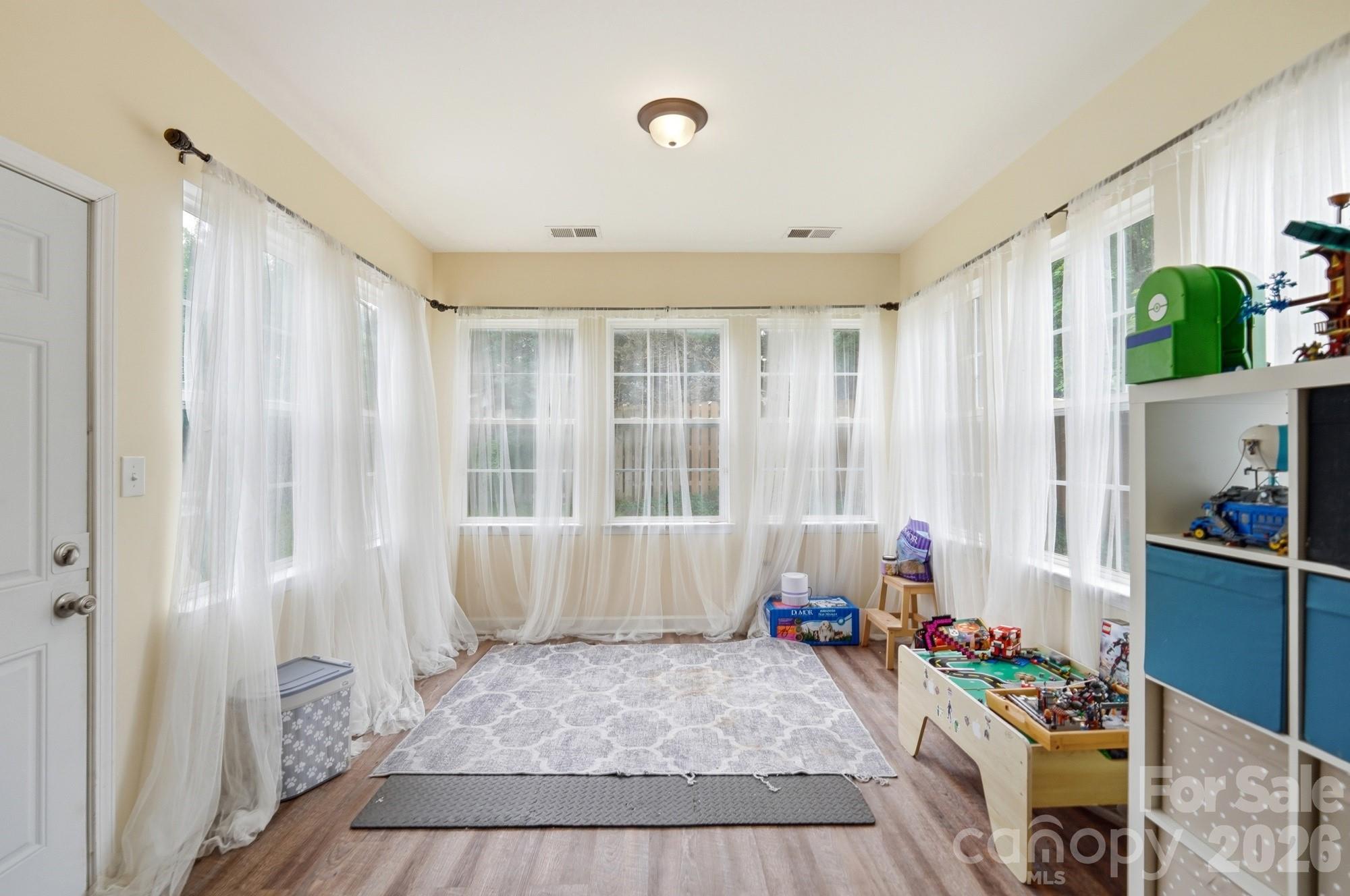 6629 Thistle Down Drive Property Photo 14