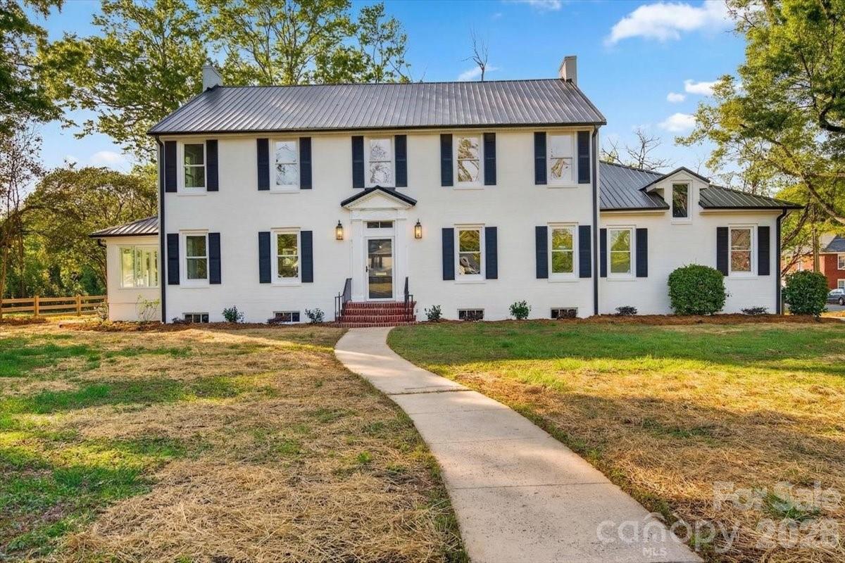 504 S Franklin Street Property Photo 1