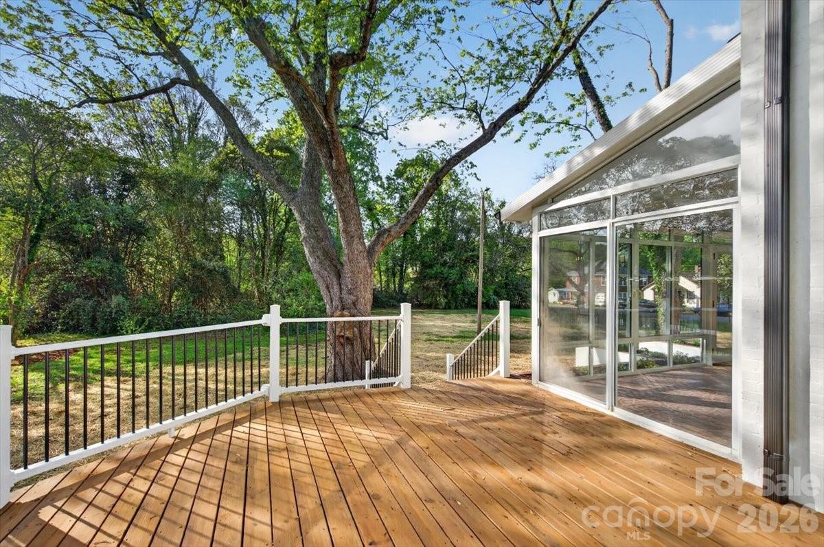 504 S Franklin Street Property Photo 29