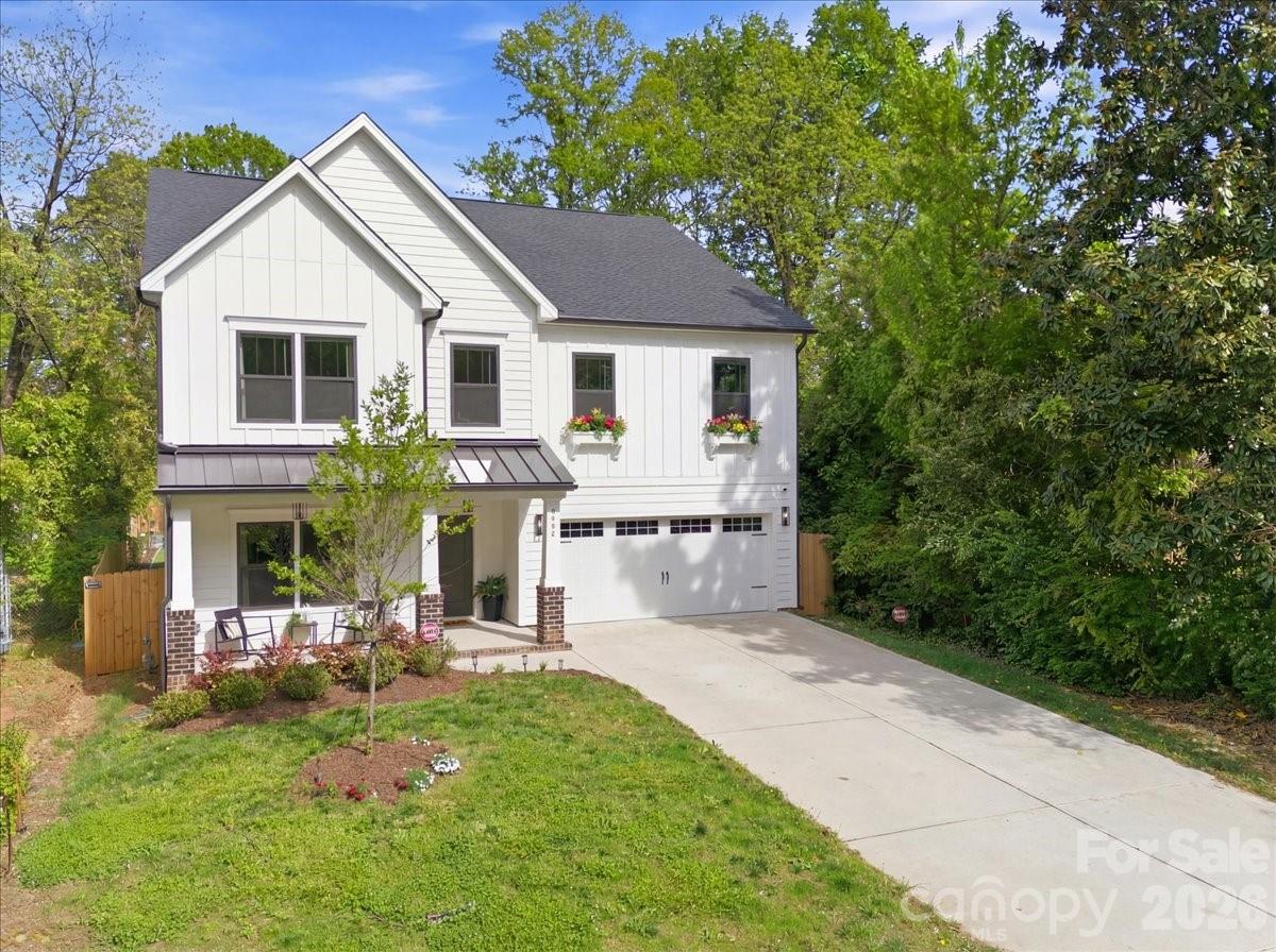 2904 Clemson Avenue Property Photo 1
