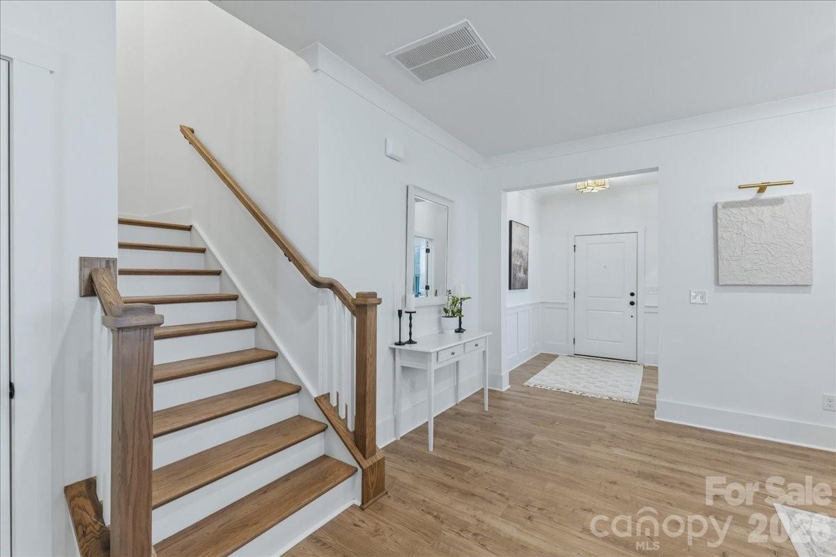 2904 Clemson Avenue Property Photo 18