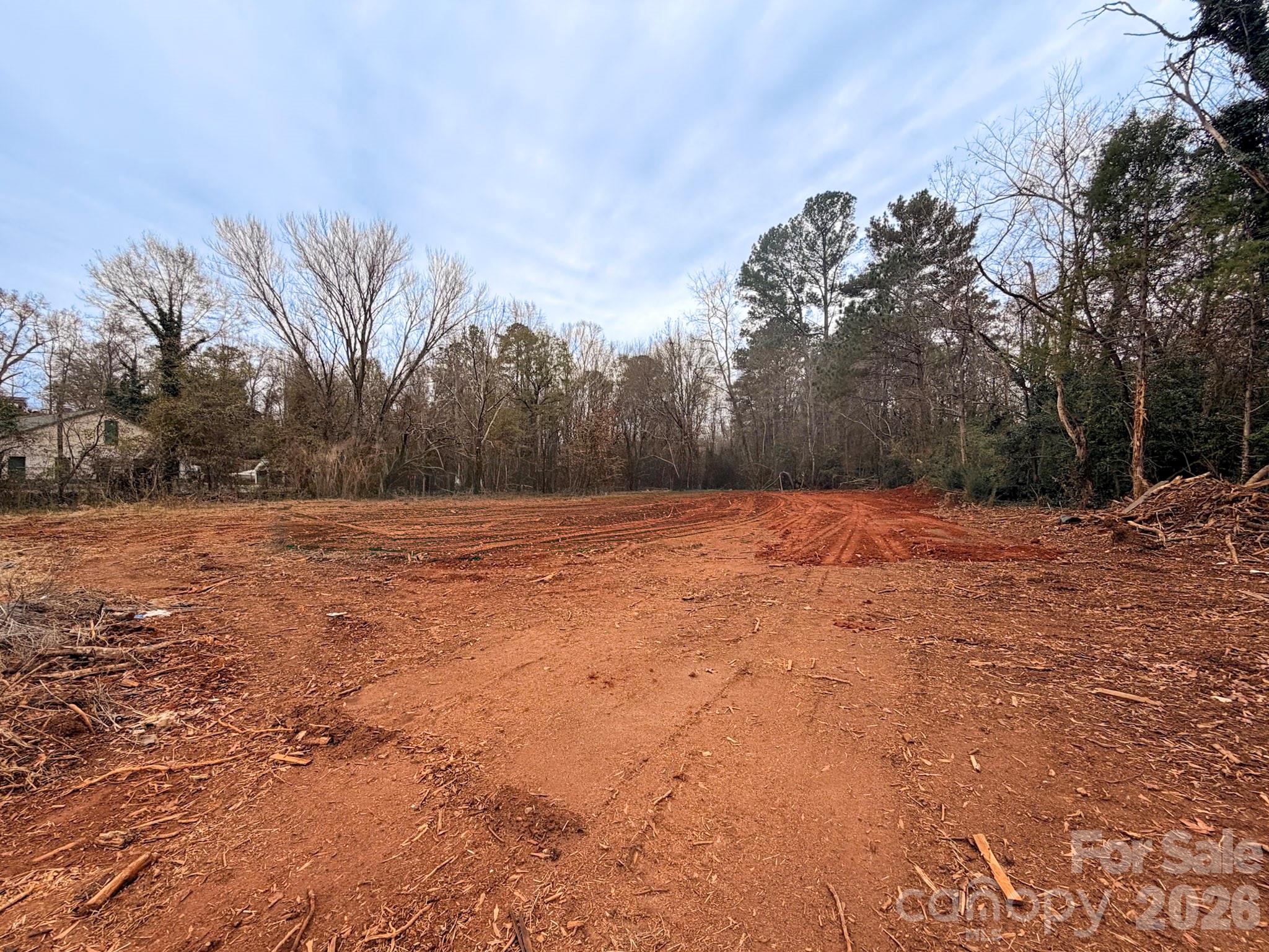 2738b Poinsett Highway Property Photo 2