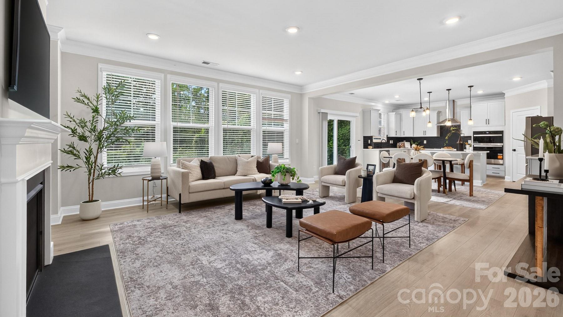 5039 Blue Serenity Court Property Photo 8