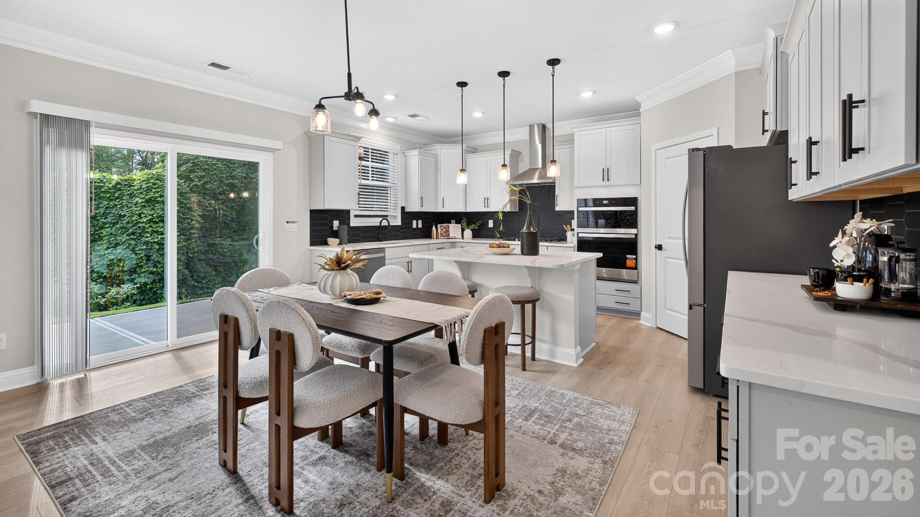 5039 Blue Serenity Court Property Photo 15