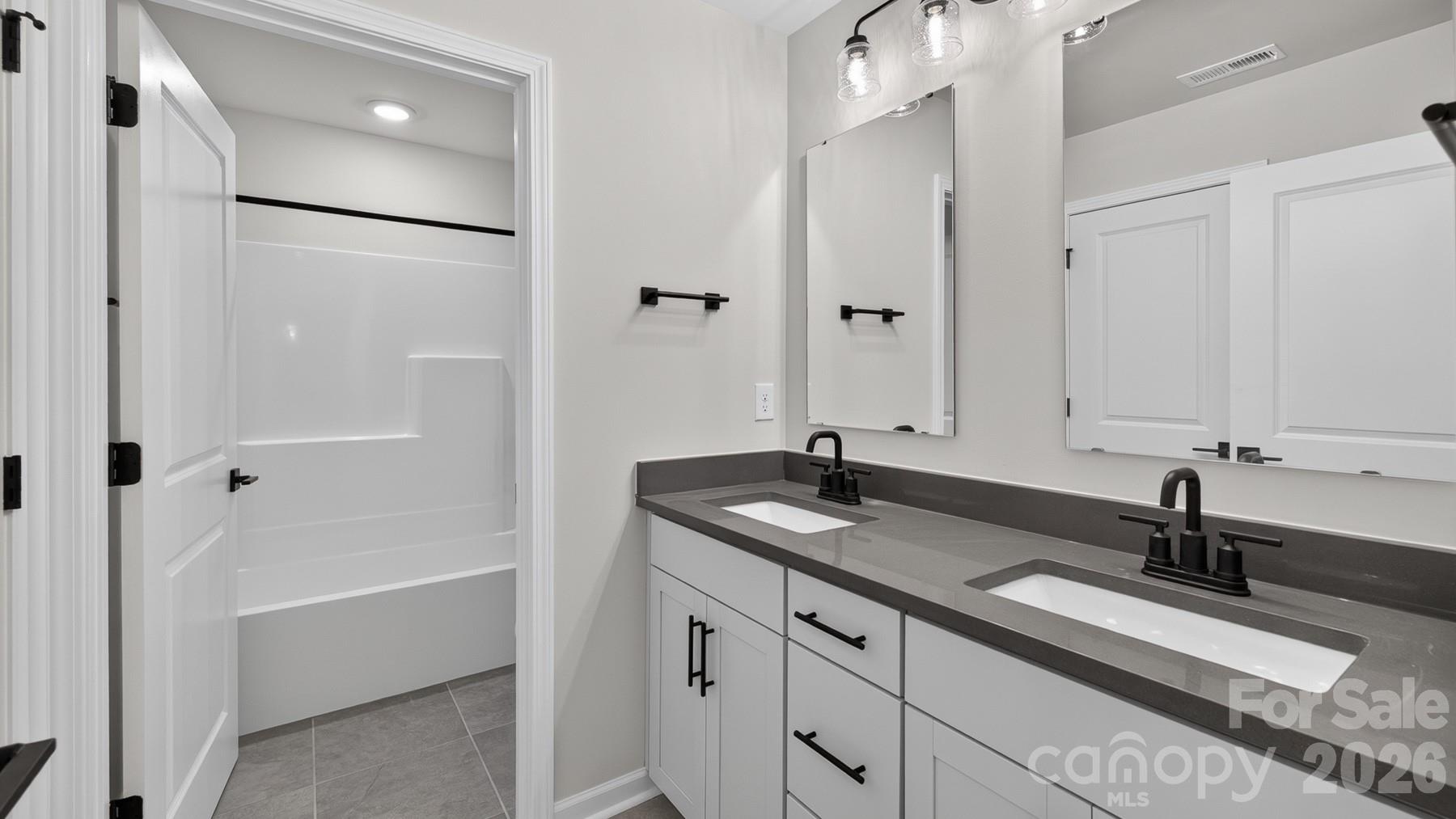 5039 Blue Serenity Court Property Photo 35