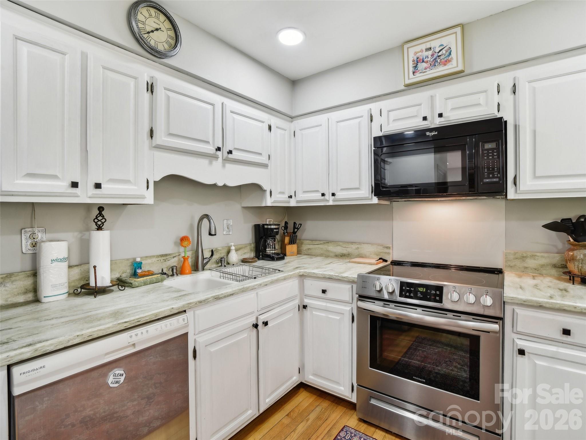 155 Quail Cove Boulevard 1601 Property Photo 8