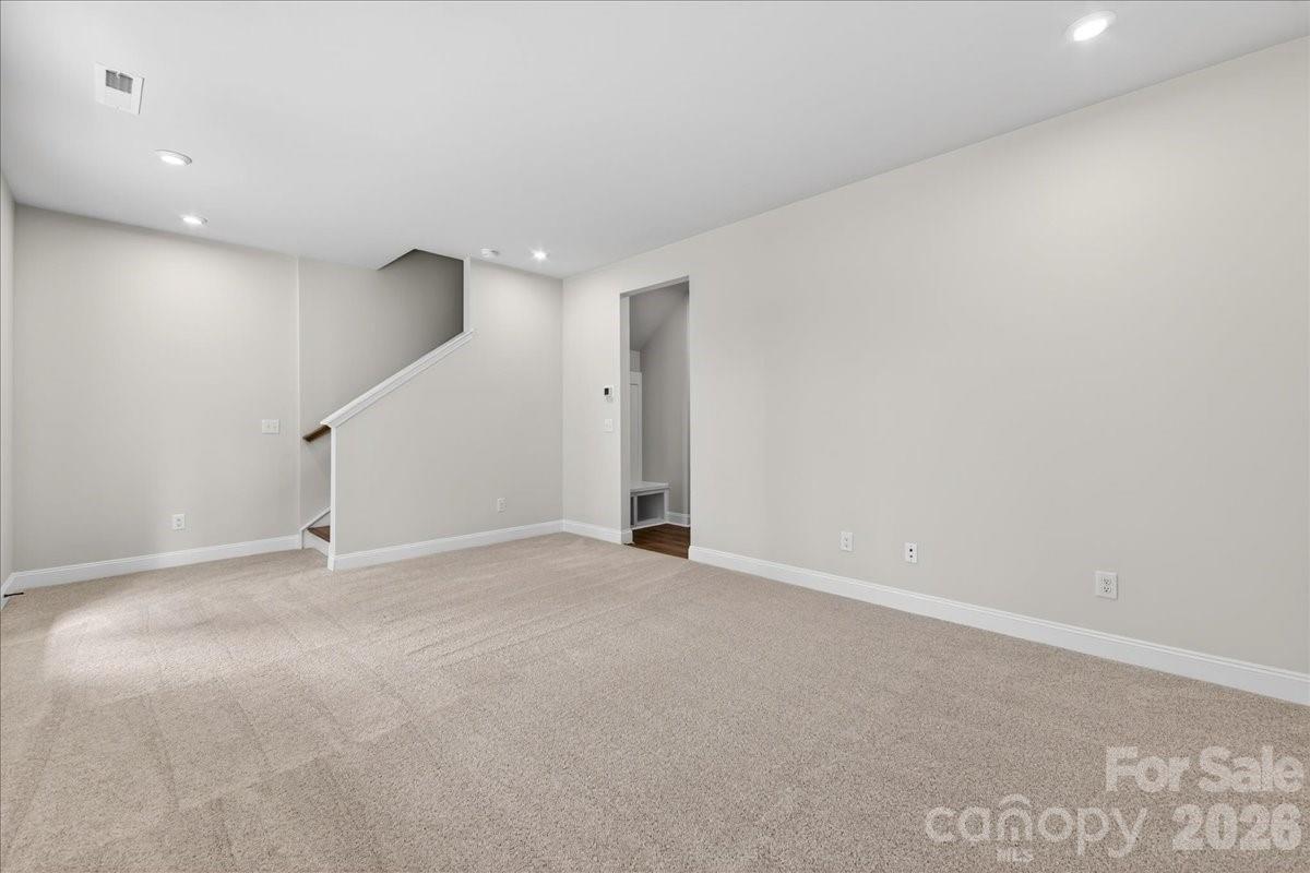 7929 Cedarsmith Court Property Photo 7