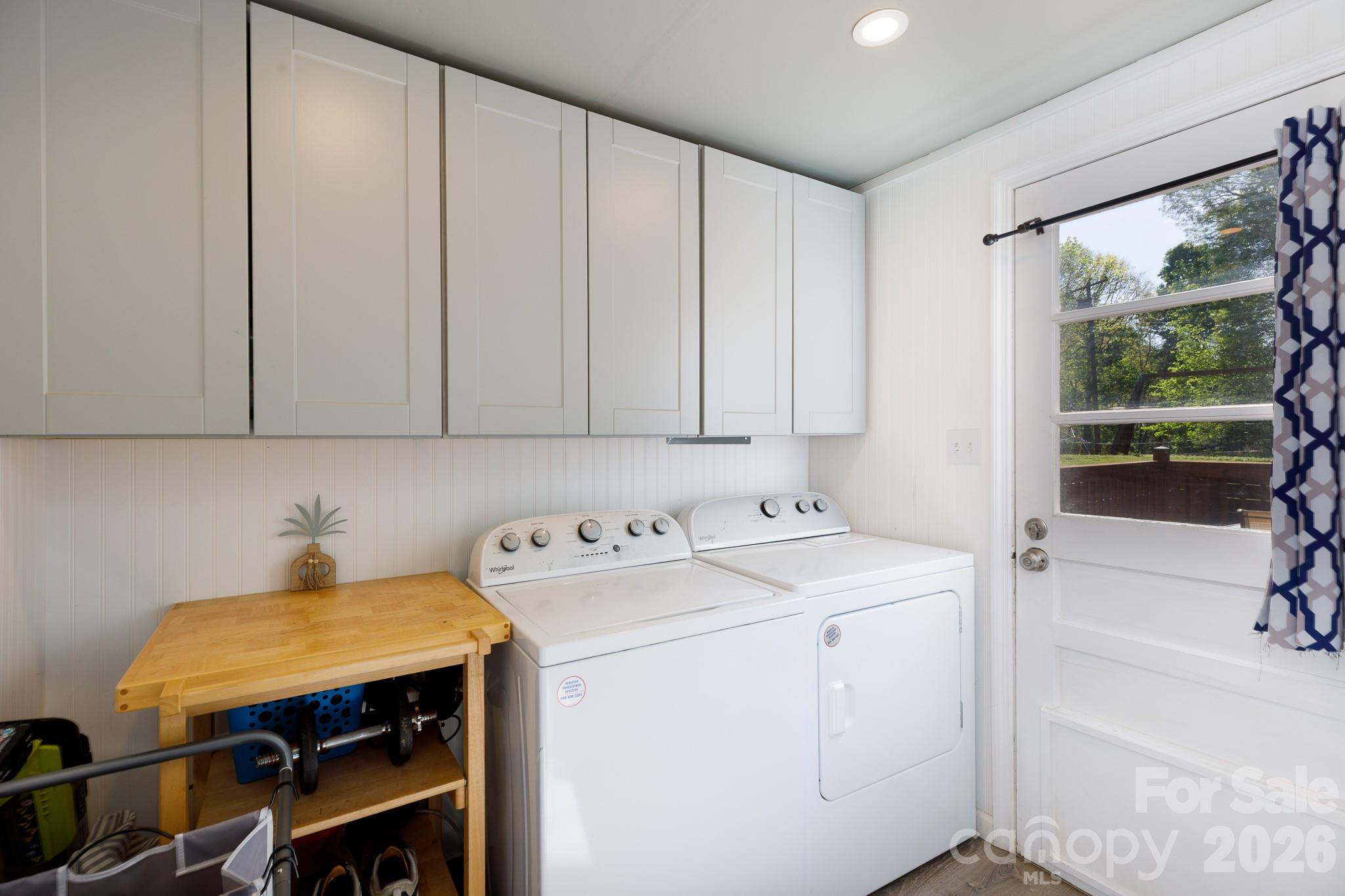122 Crestwood Drive Property Photo 32