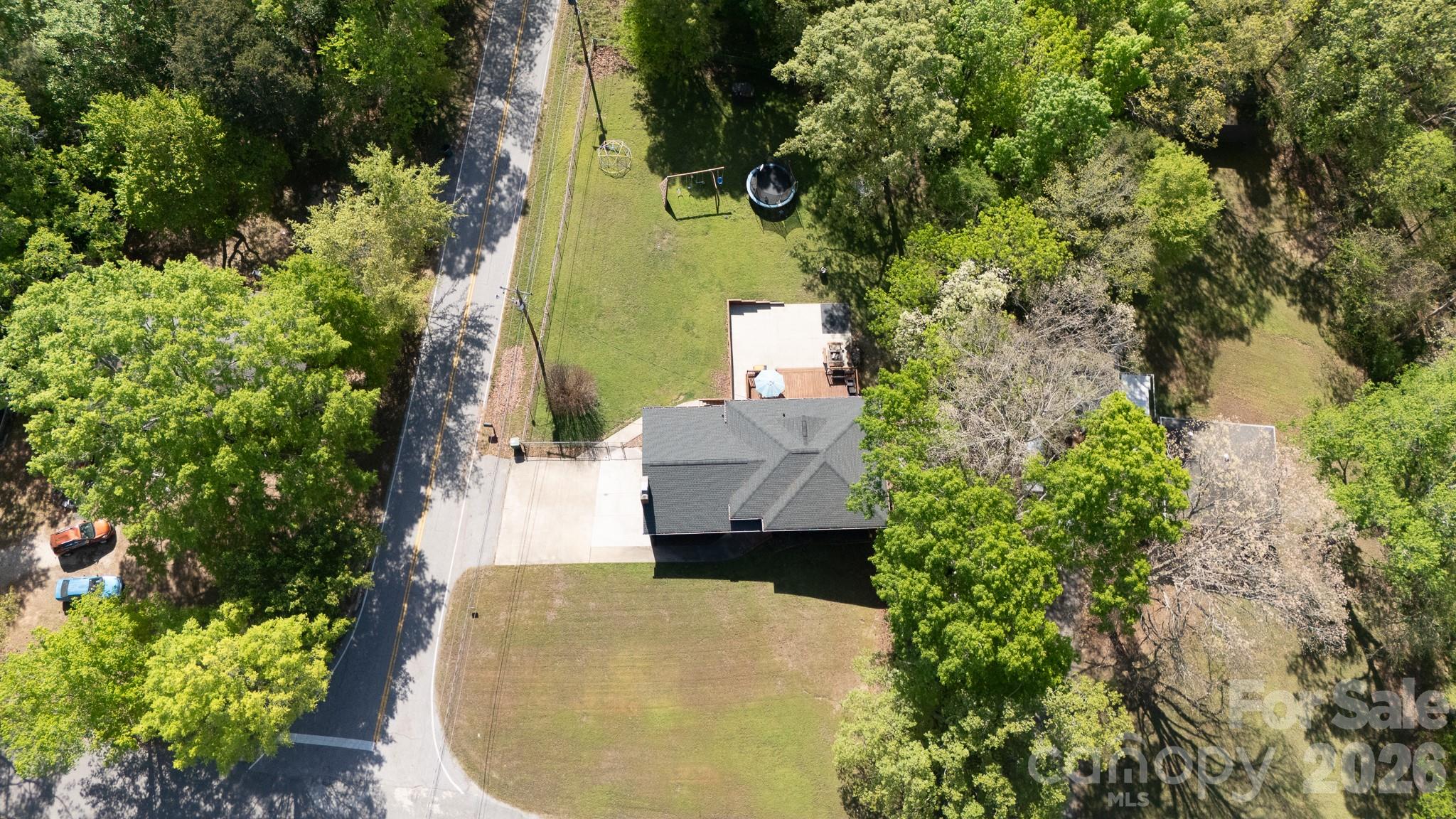 122 Crestwood Drive Property Photo 44