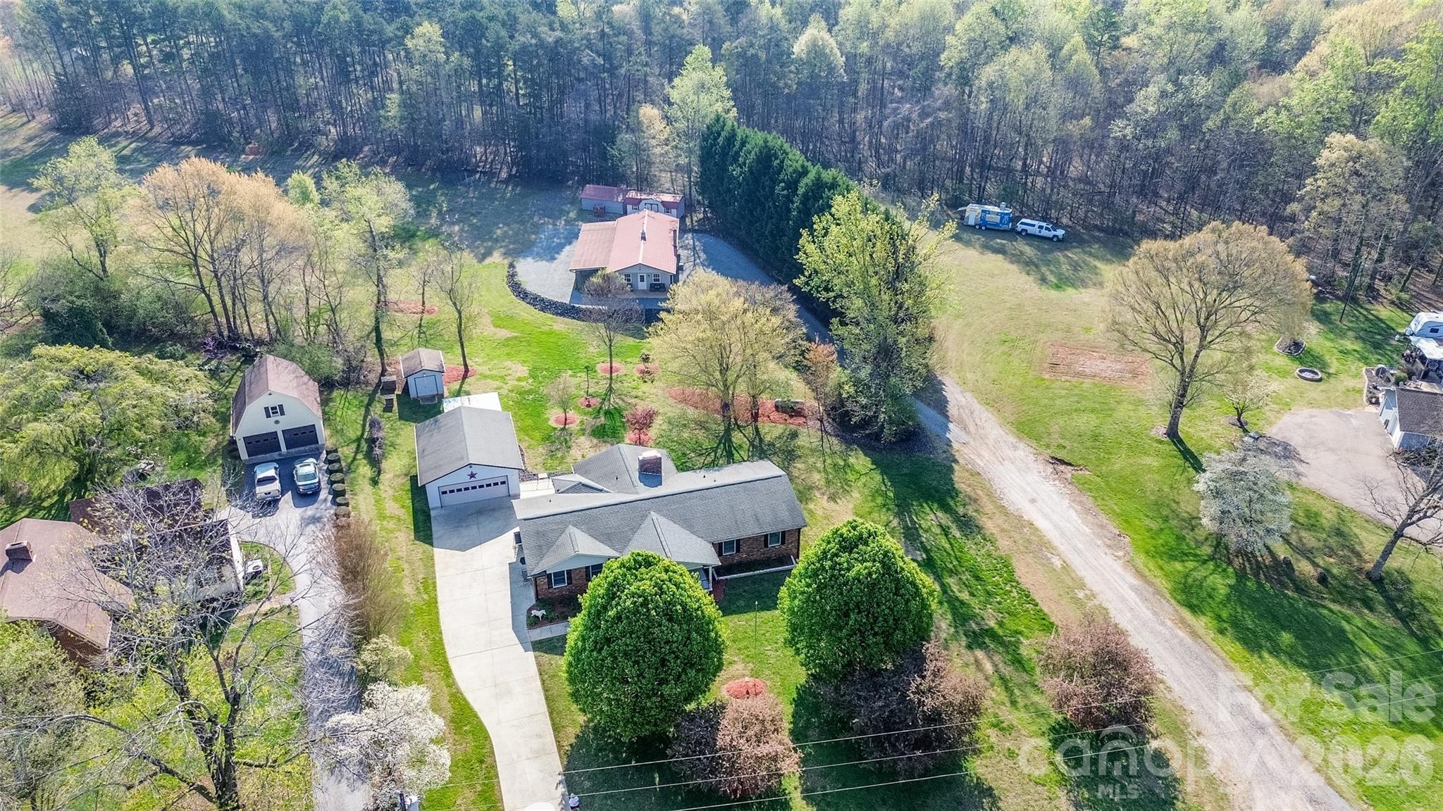 167 Southwood Drive Property Photo 1