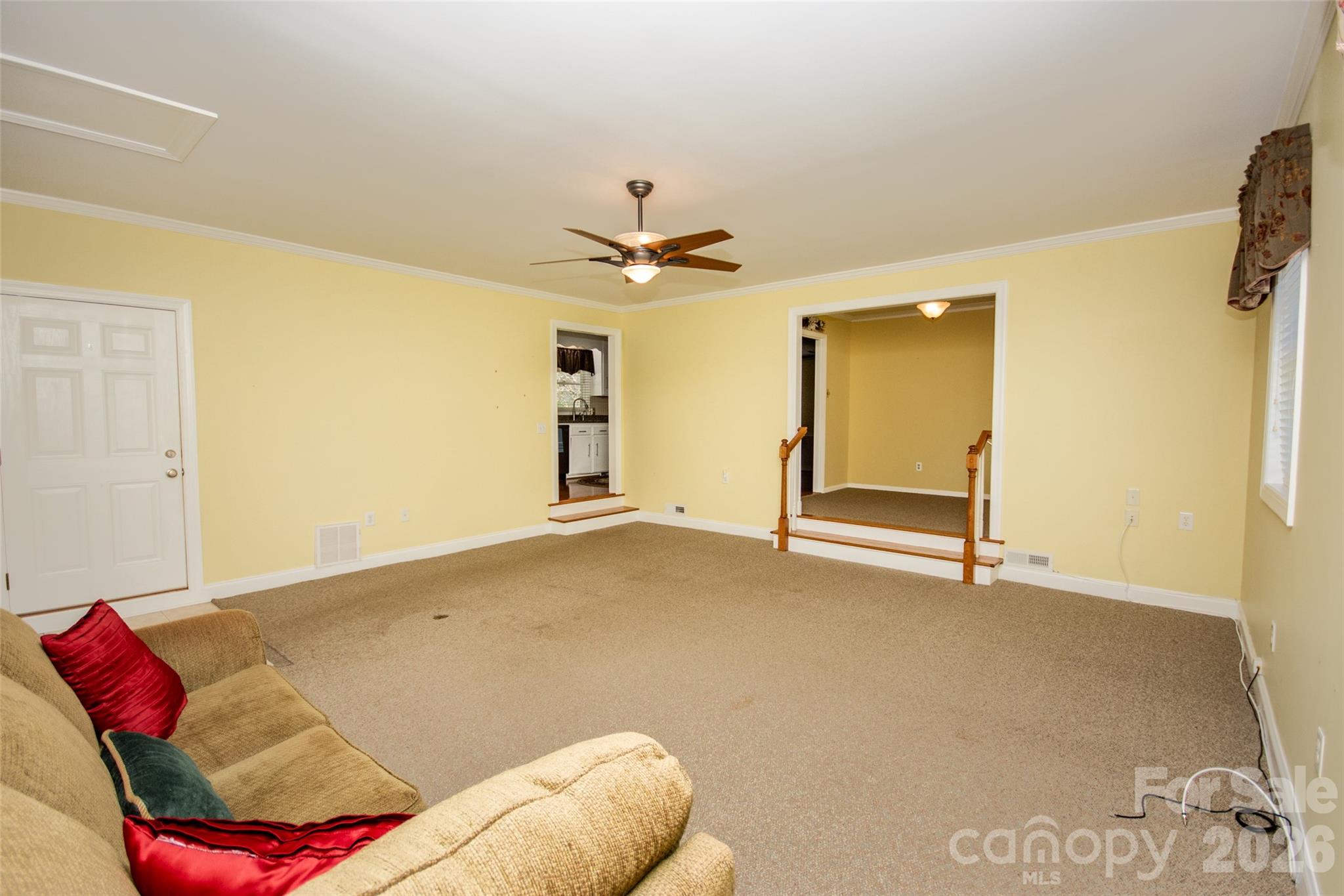 167 Southwood Drive Property Photo 8
