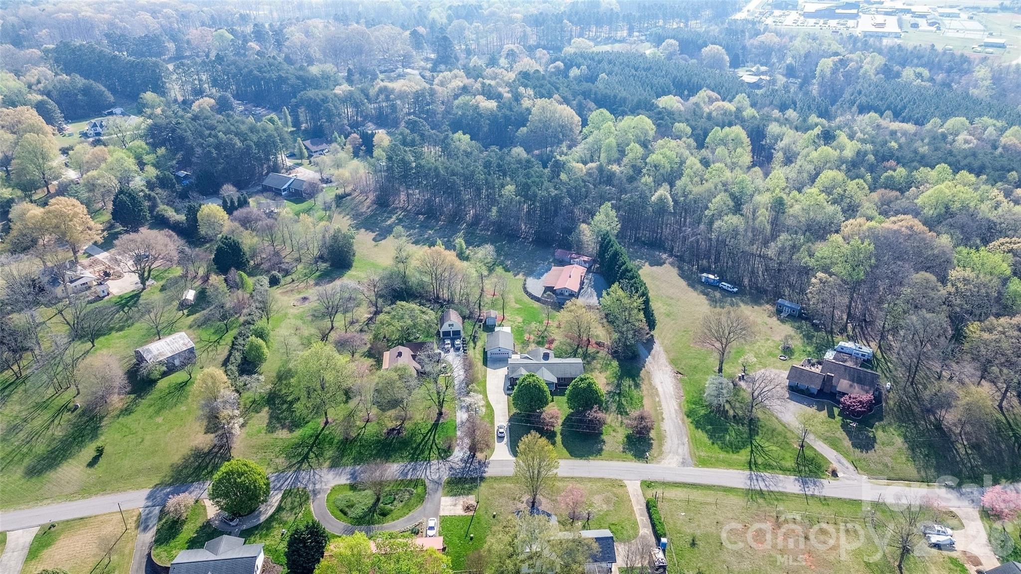 167 Southwood Drive Property Photo 40