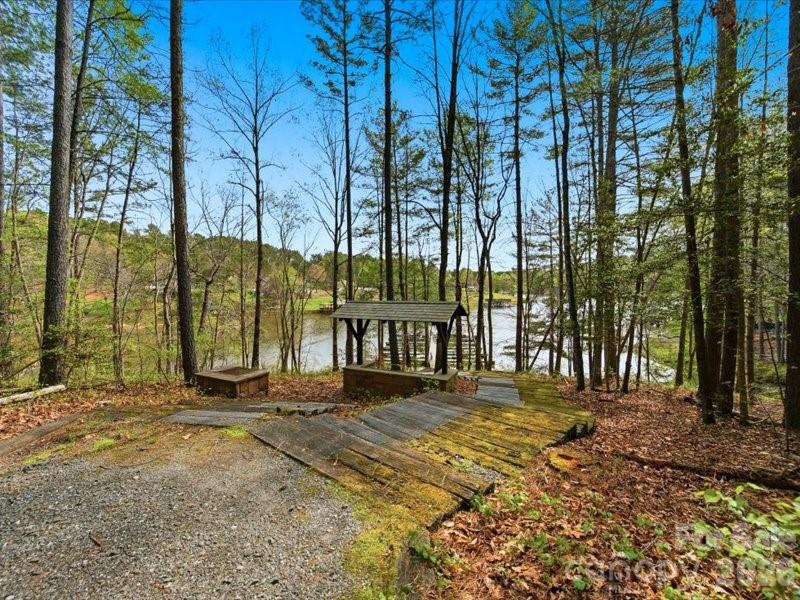 6074 Plantation Pointe Drive Property Photo 7