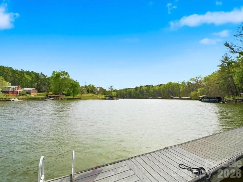 6074 Plantation Pointe Drive Property Photo 12
