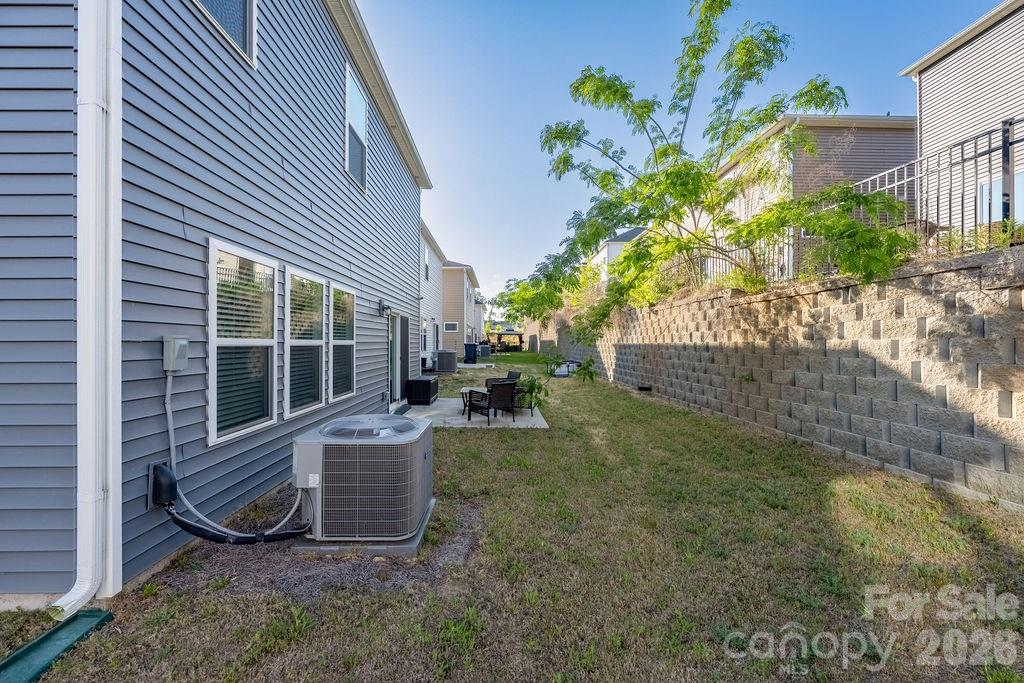 1135 Harland Street Property Photo 30