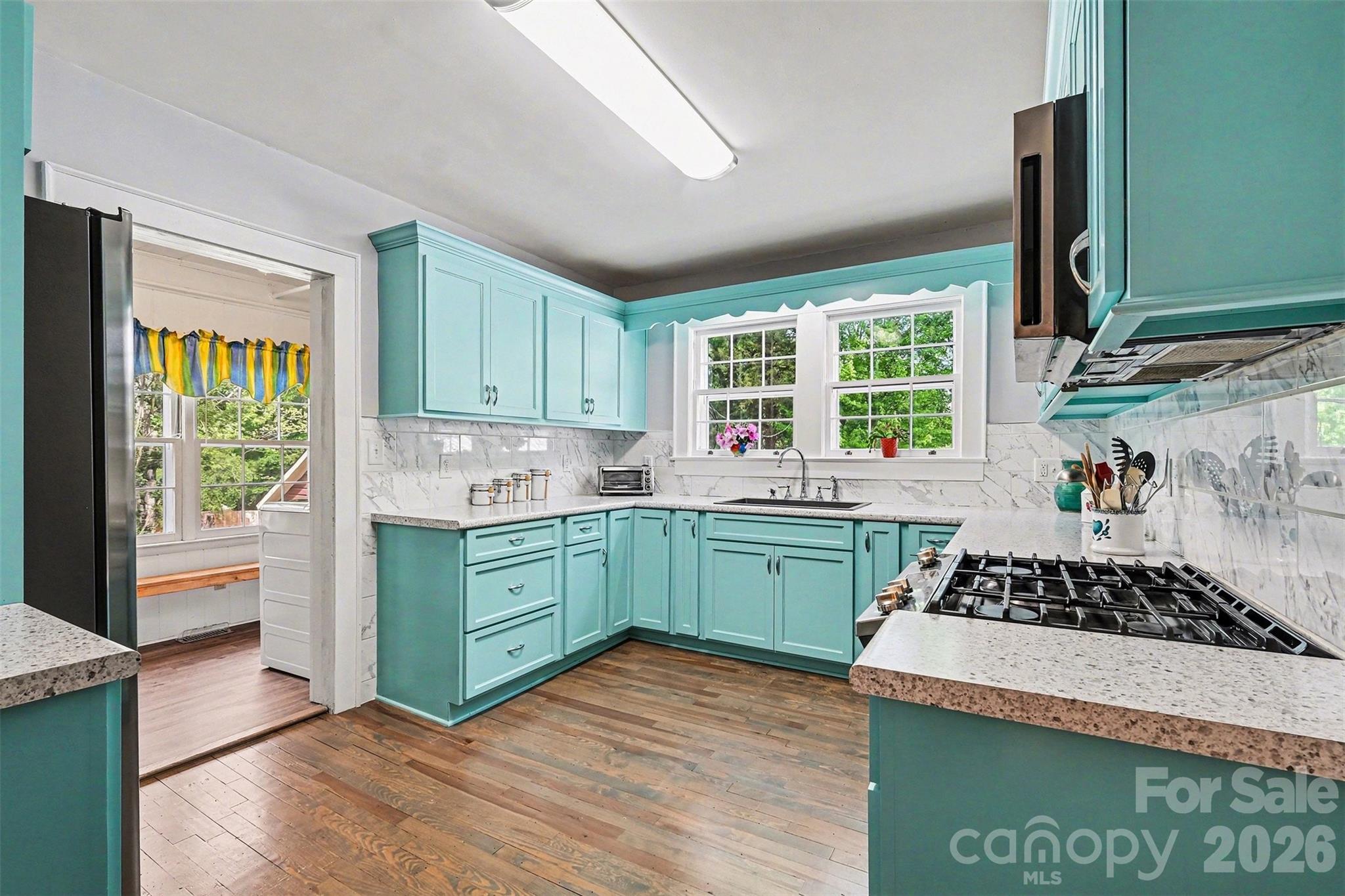 720 W Sumter Street Property Photo 14