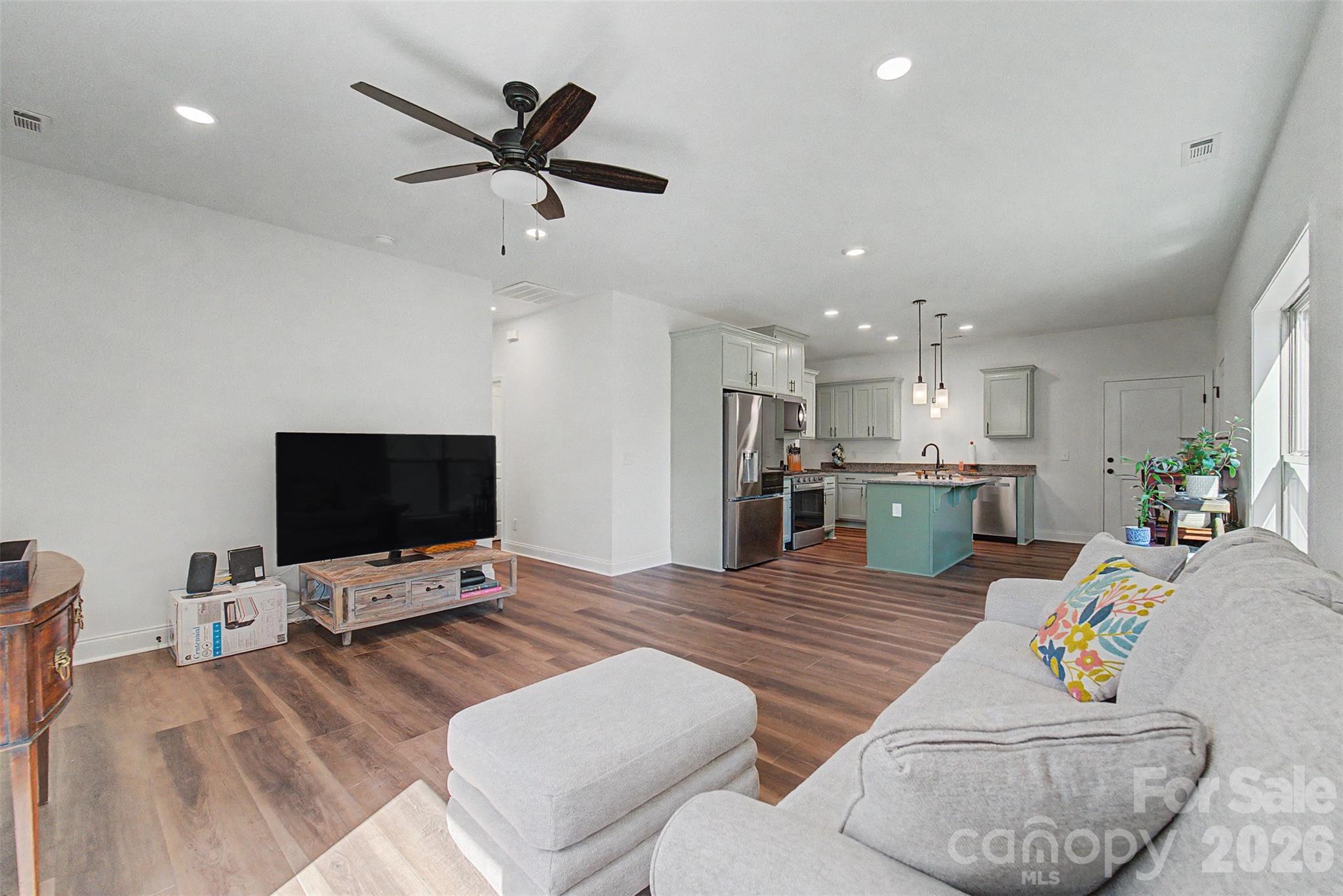 50 Sheriff Drive Property Photo 12