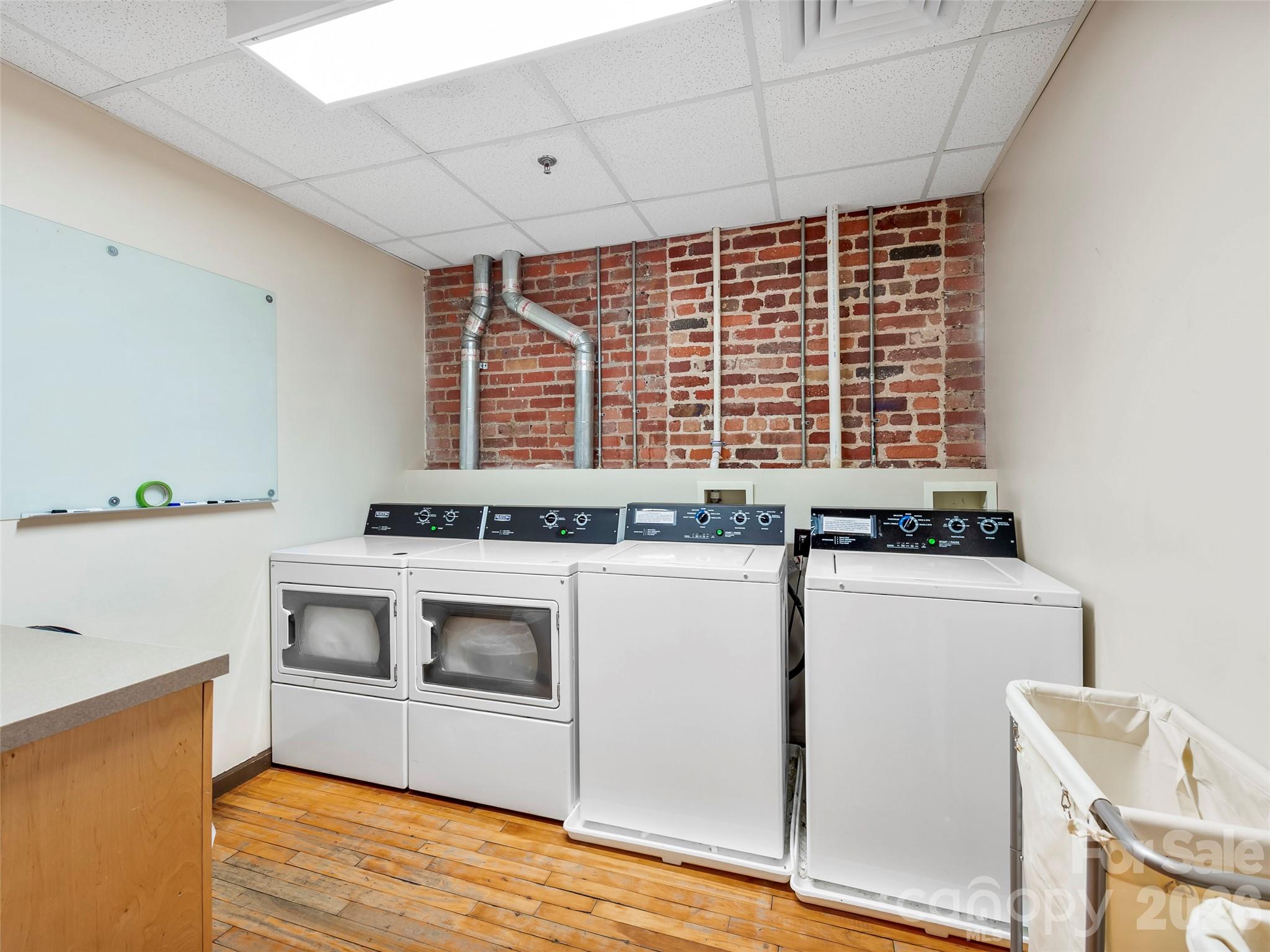 39 N Lexington Avenue 2 Property Photo 12