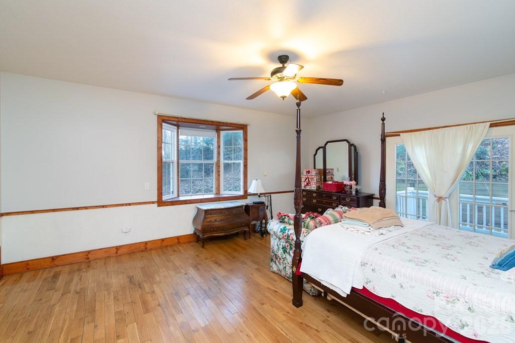 241 Crocus Lane Property Photo 10