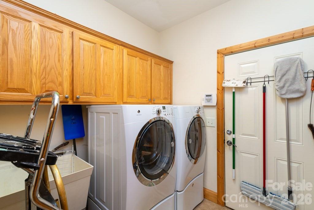 241 Crocus Lane Property Photo 17