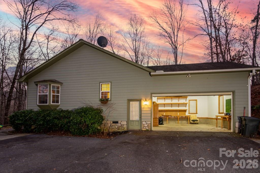 241 Crocus Lane Property Photo 19