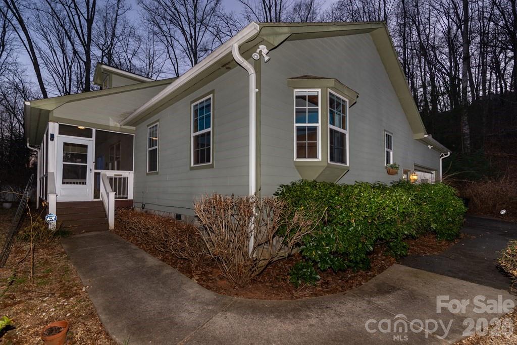 241 Crocus Lane Property Photo 22