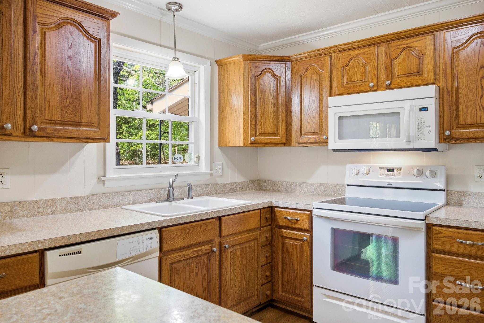 101 Spruce Drive Property Photo 11