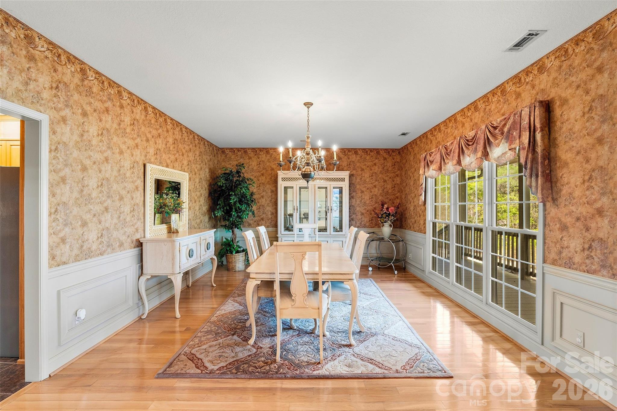 1244 Windover Drive Property Photo 6