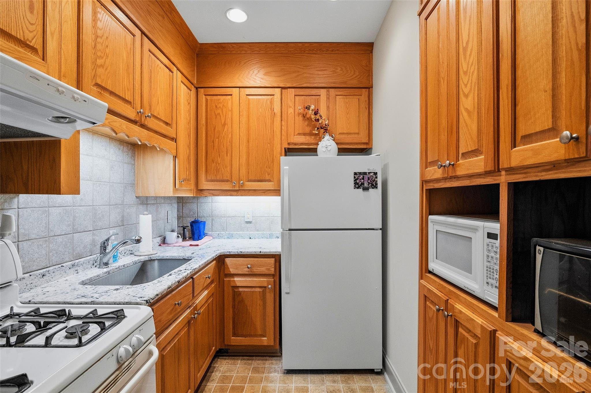 1244 Windover Drive Property Photo 29