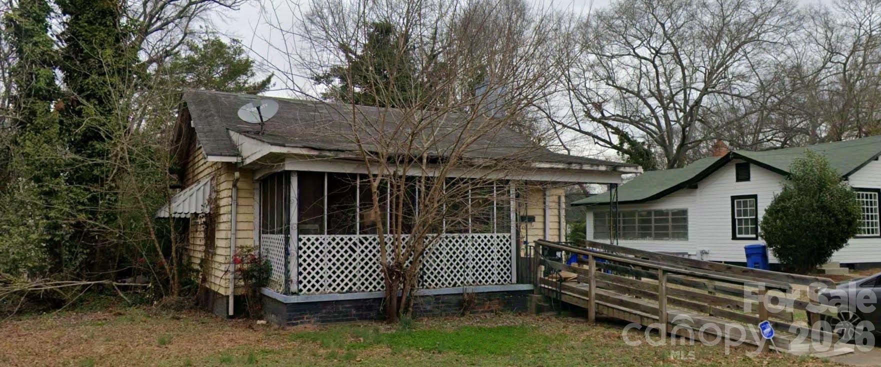 7 Bolt Drive Property Photo 3