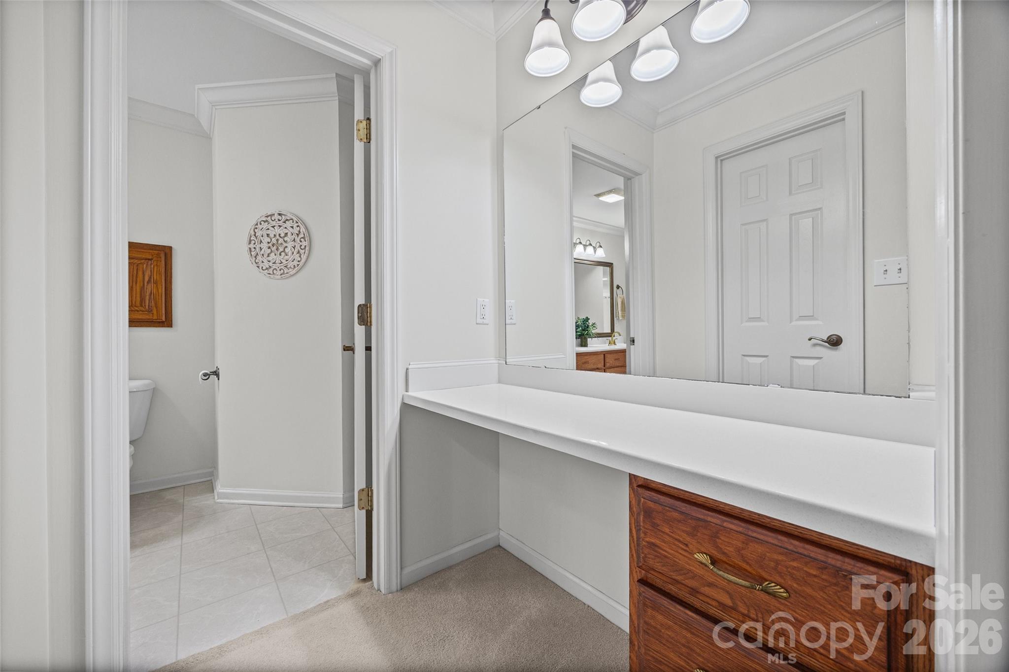4307 Edgeland Road Property Photo 30
