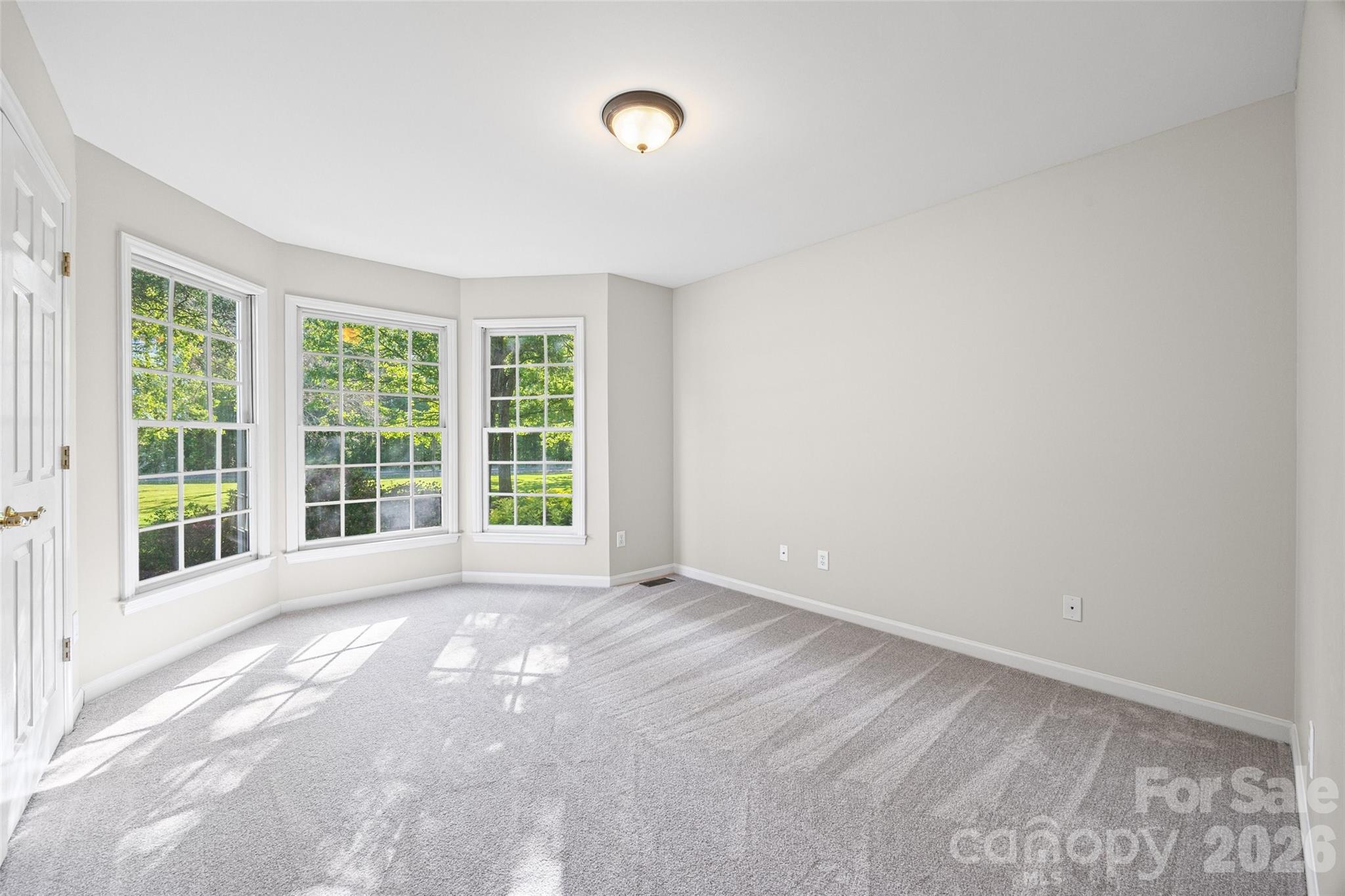 4307 Edgeland Road Property Photo 33