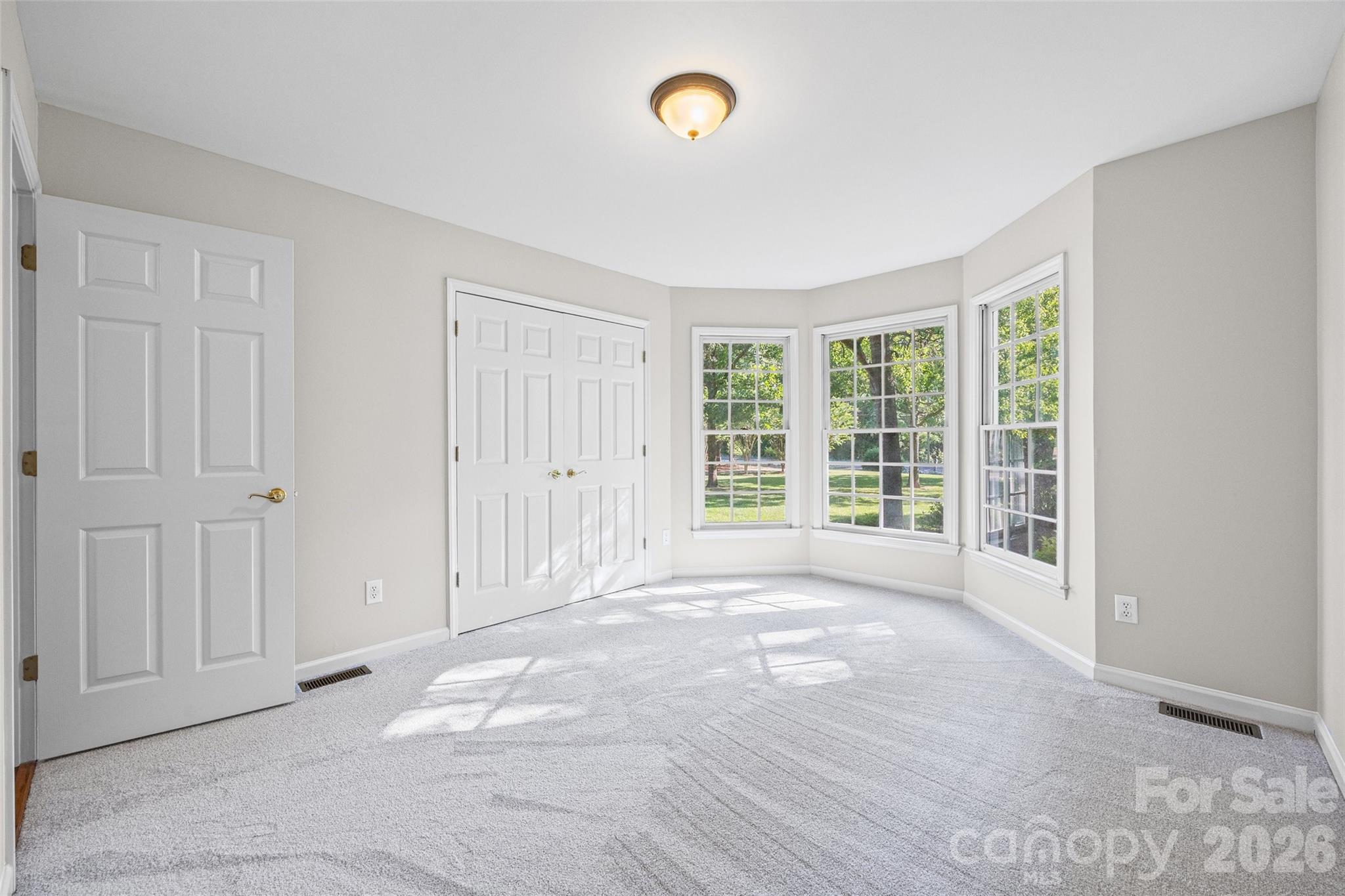 4307 Edgeland Road Property Photo 34