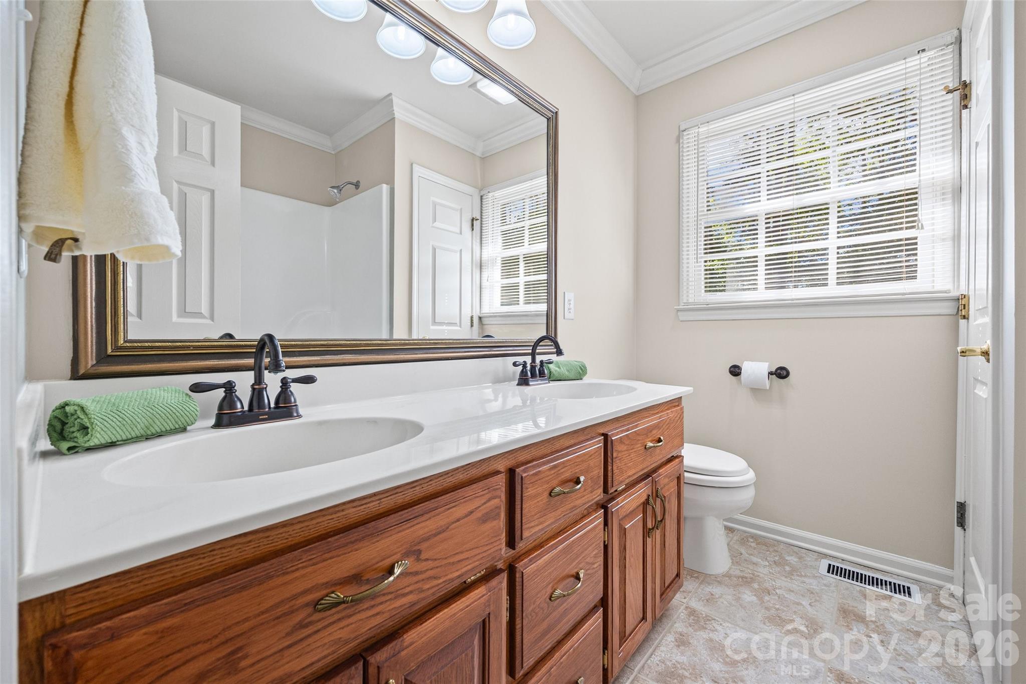 4307 Edgeland Road Property Photo 37