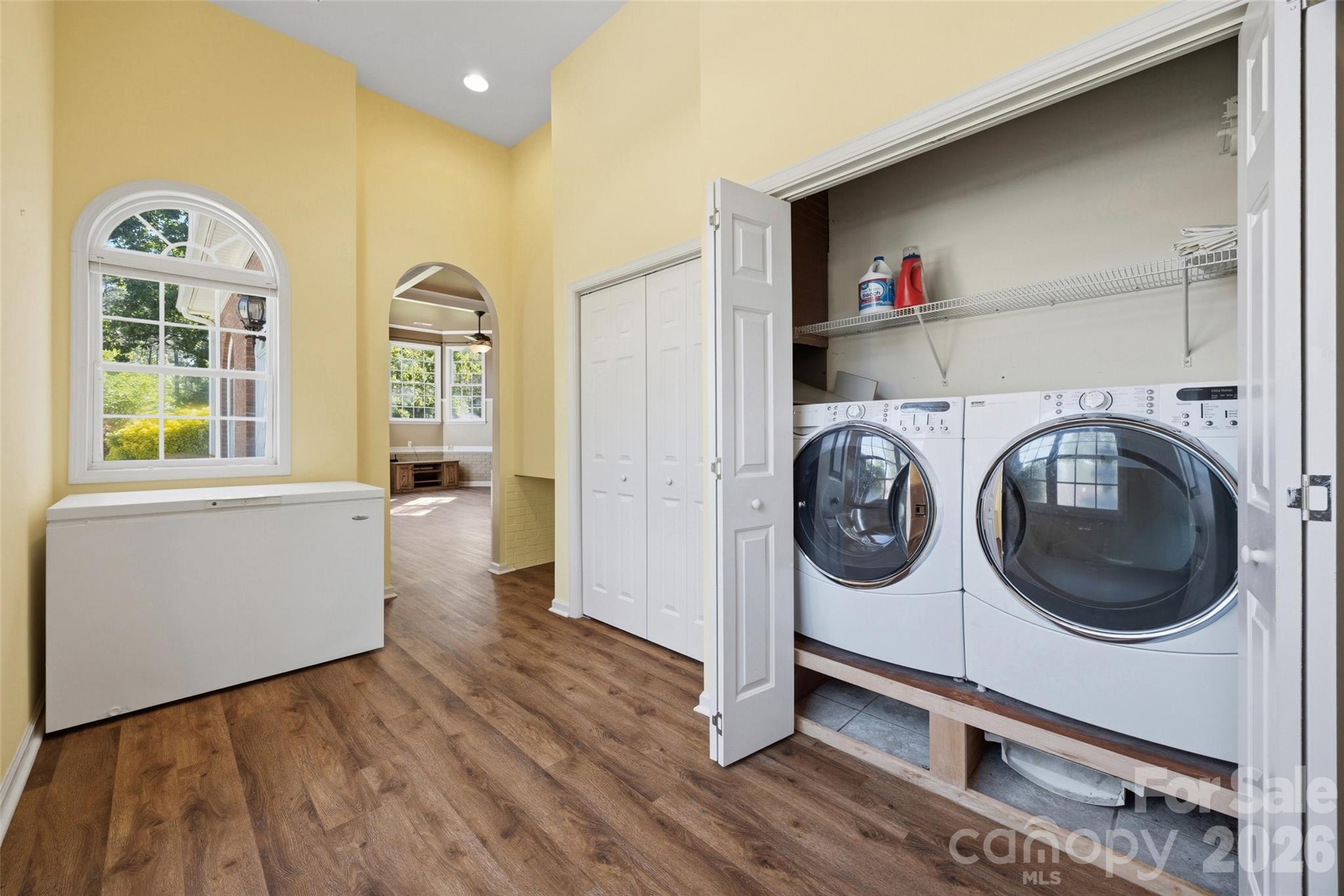 4307 Edgeland Road Property Photo 41