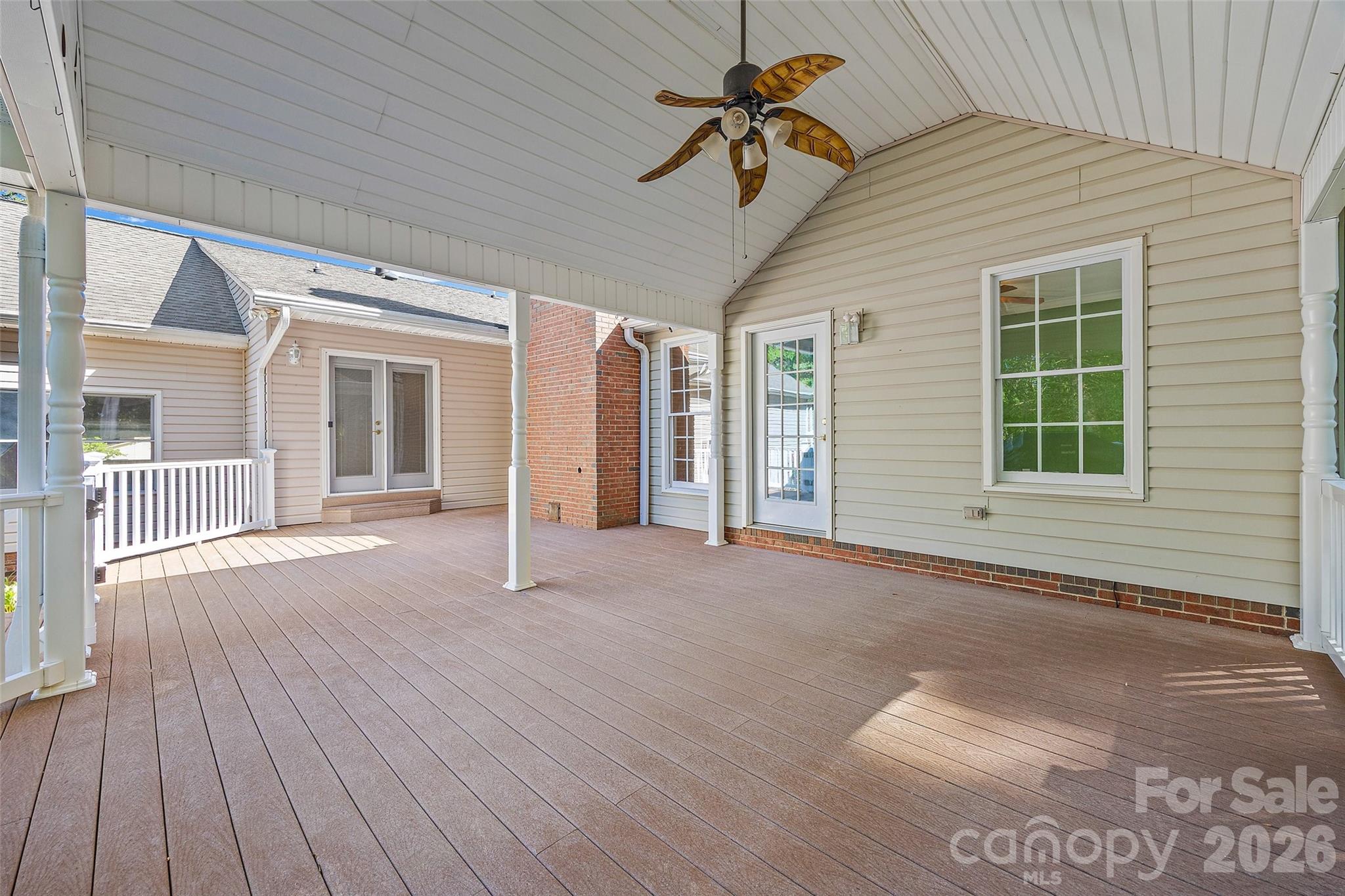 4307 Edgeland Road Property Photo 43