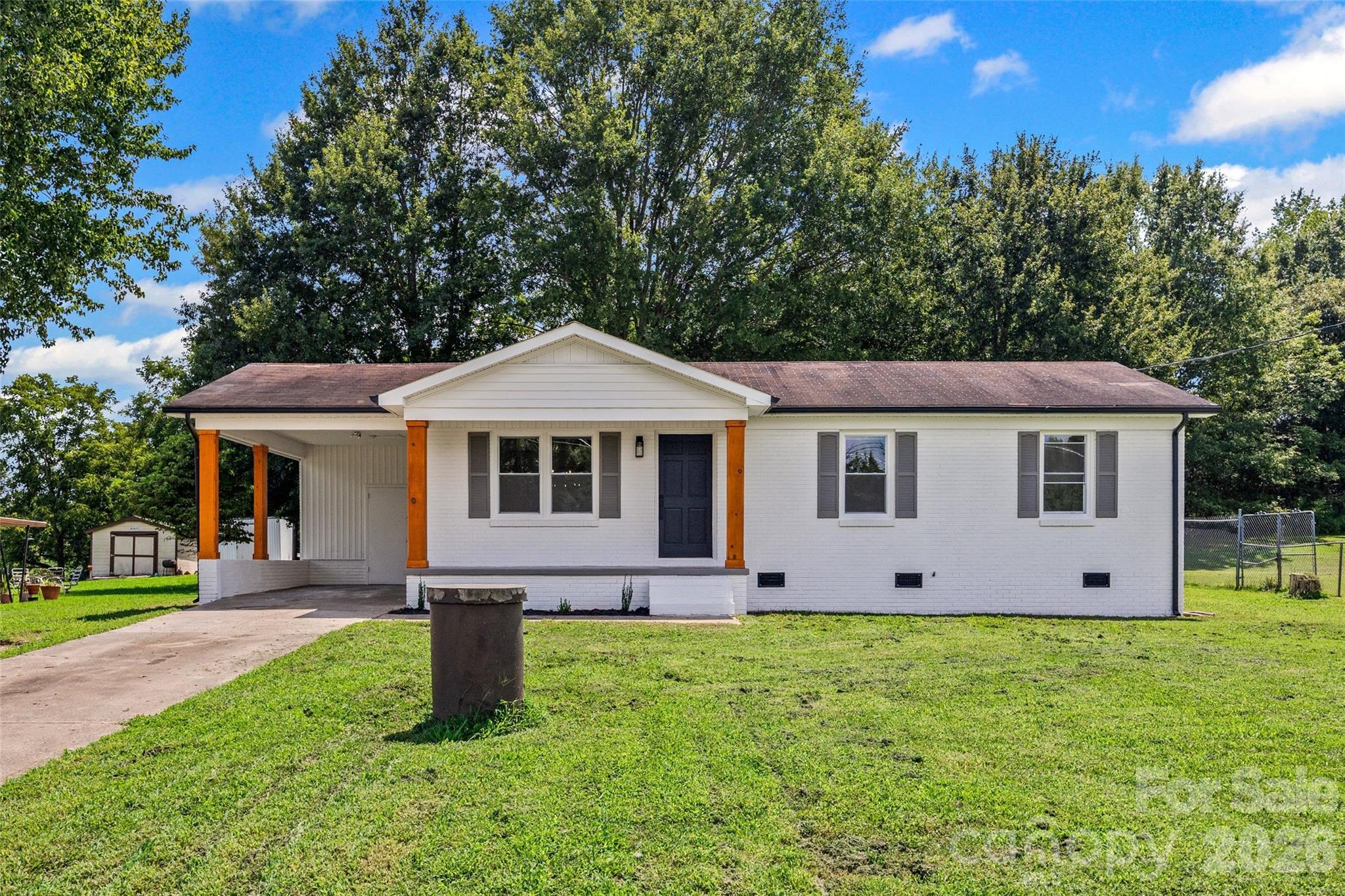 403 Murdock Circle Property Photo 1