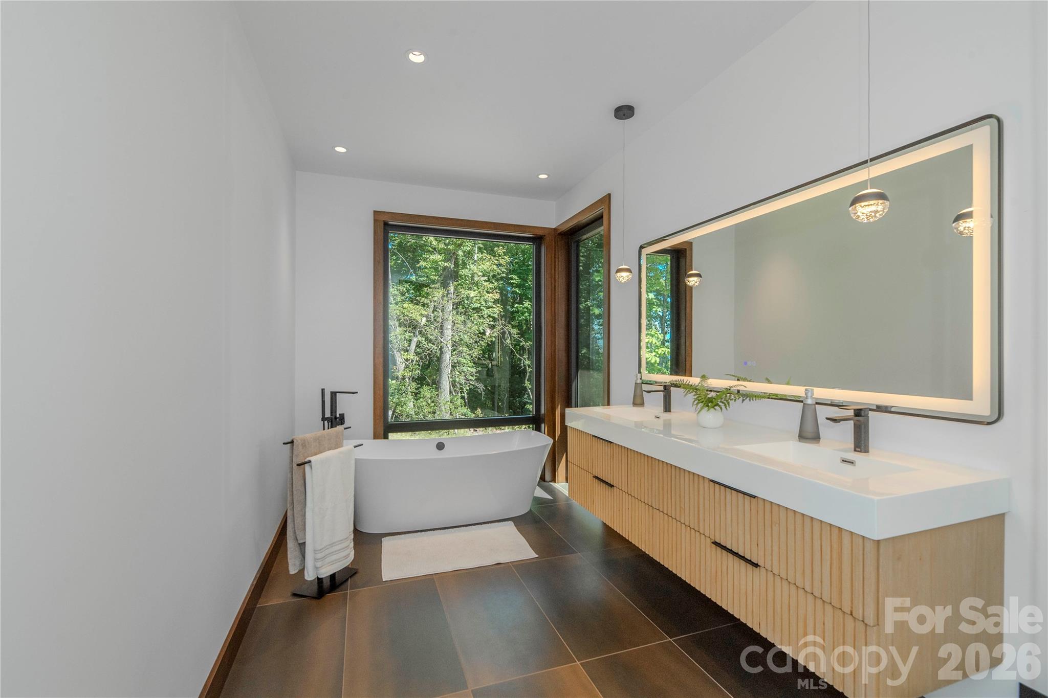 30 Banks Lane Property Photo 26