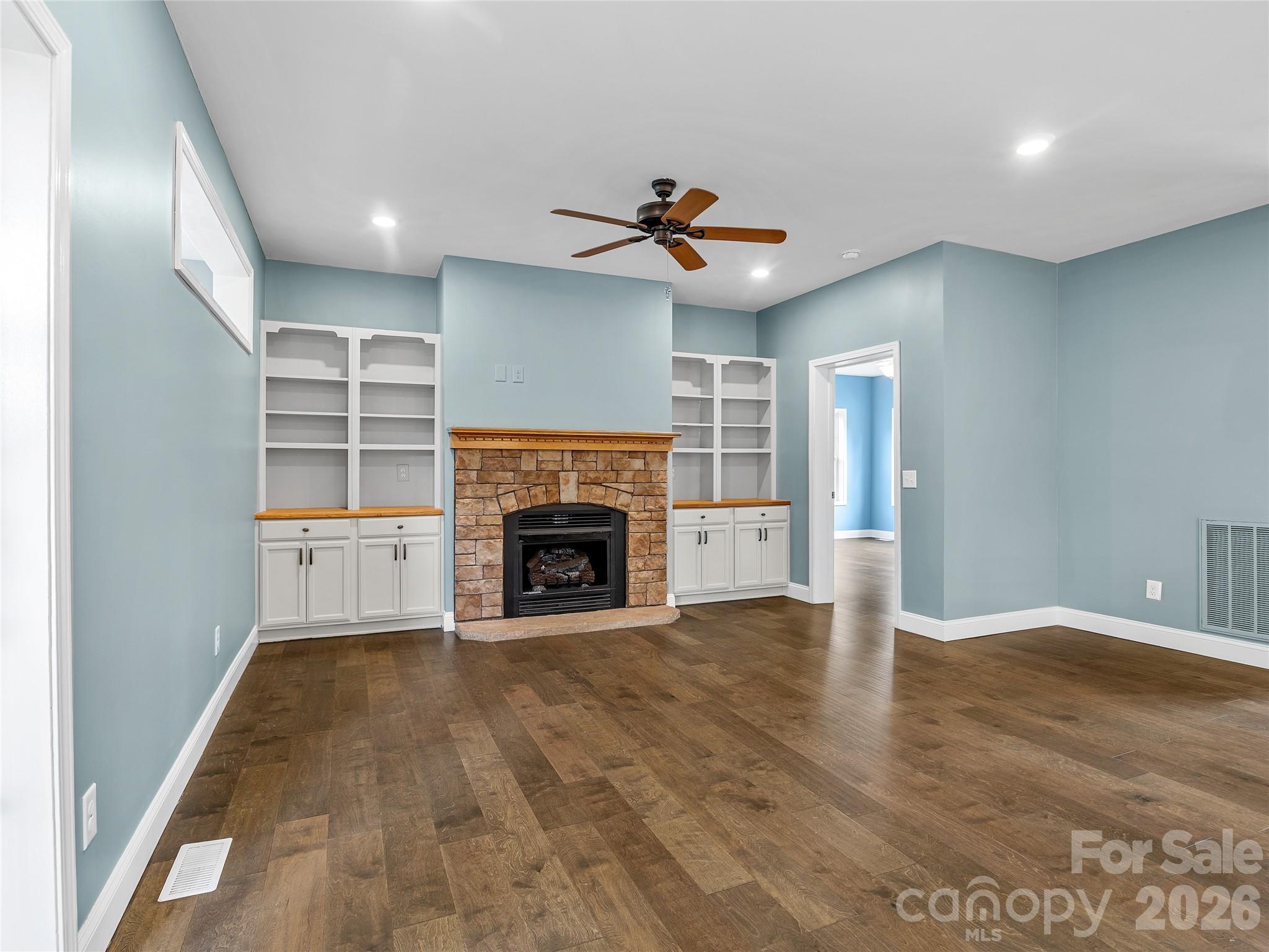 2500 S Blackstock Road Property Photo 12