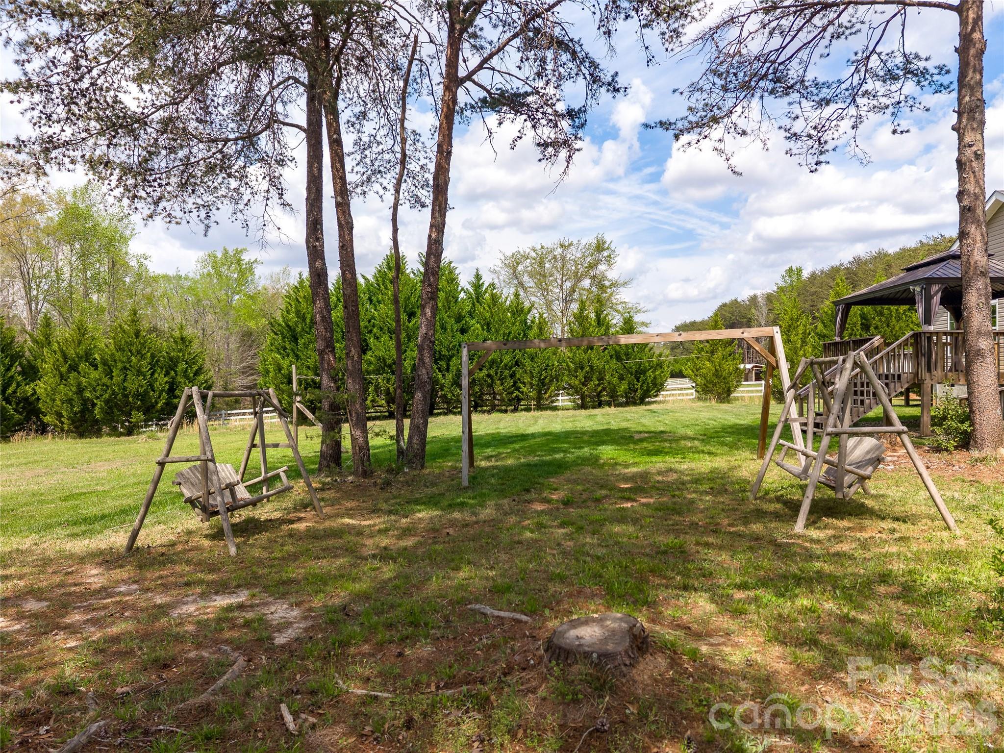 2500 S Blackstock Road Property Photo 38