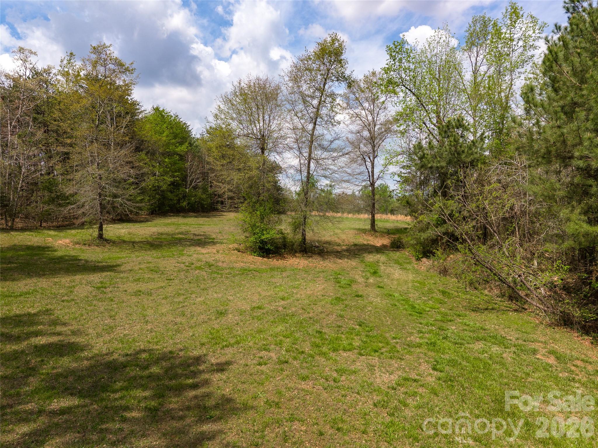 2500 S Blackstock Road Property Photo 44