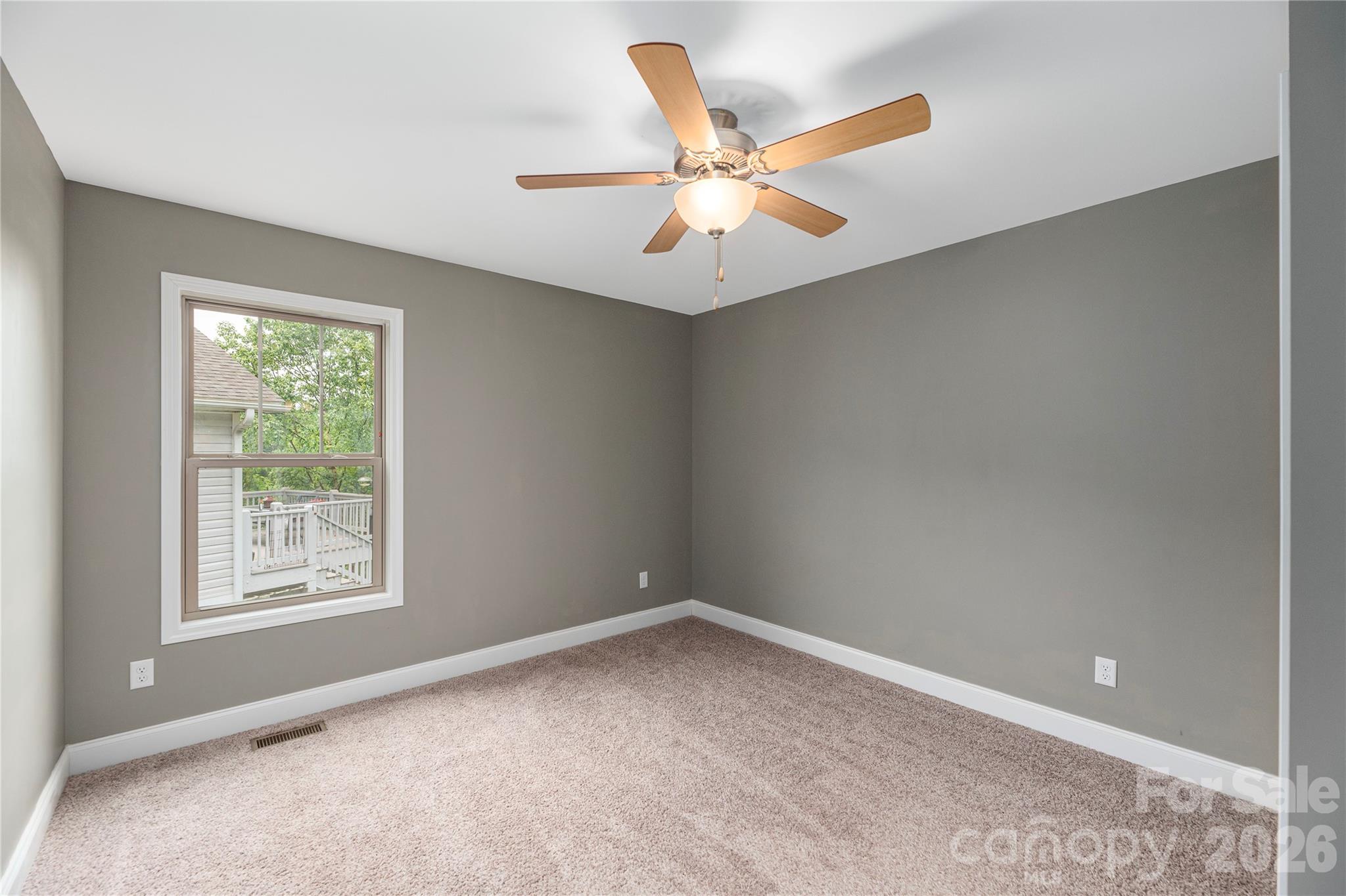 5 Declan Drive Property Photo 14