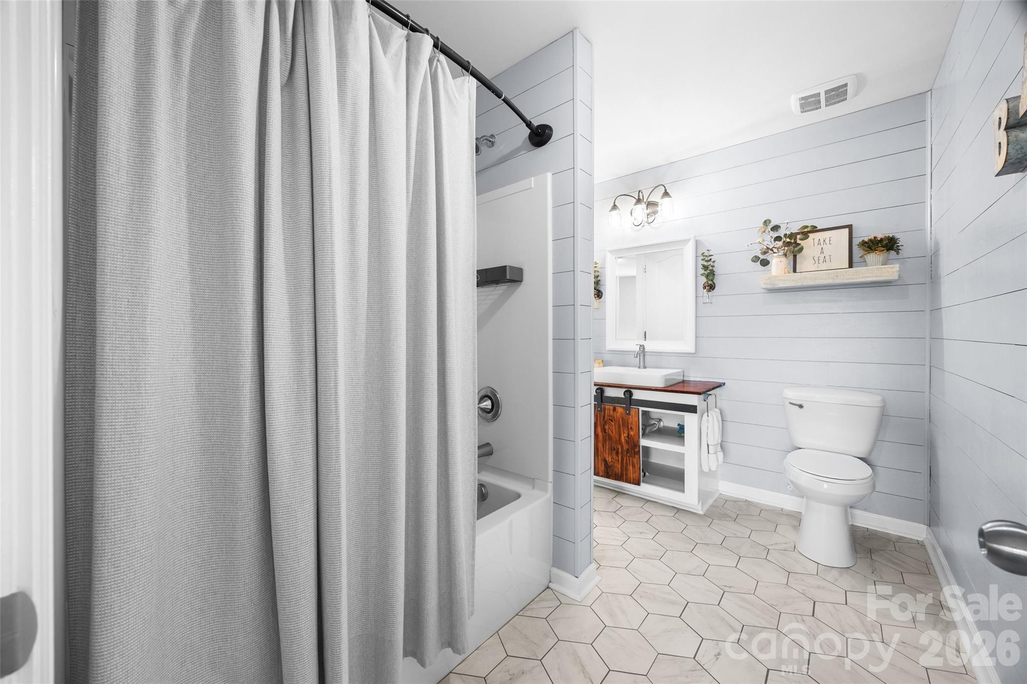 1521 Deer Meadows Drive Property Photo 26