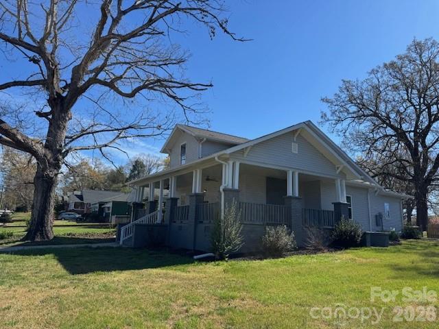 806 4th Street Drive Property Photo 17