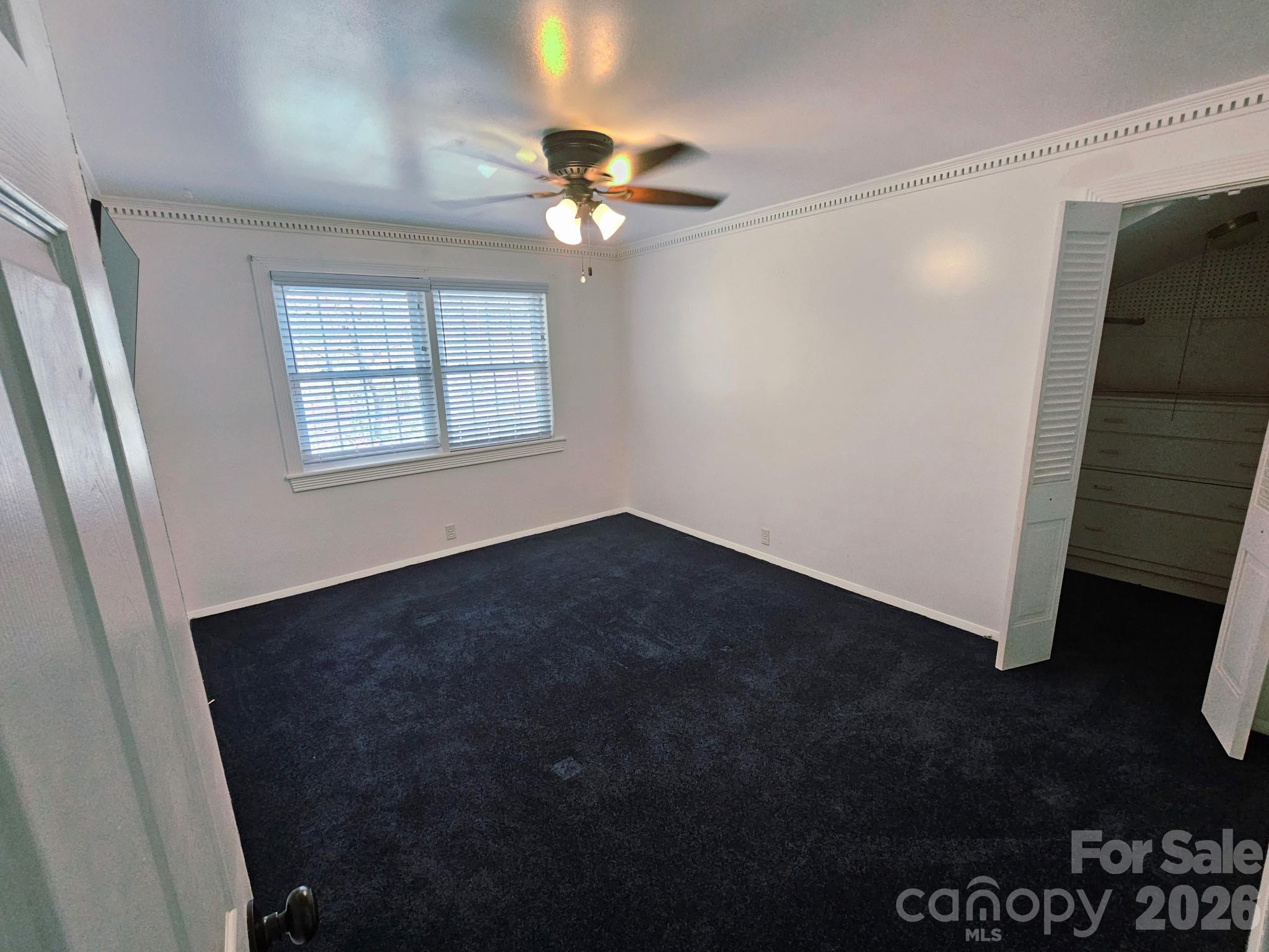 34 Landfair Lane Property Photo 7