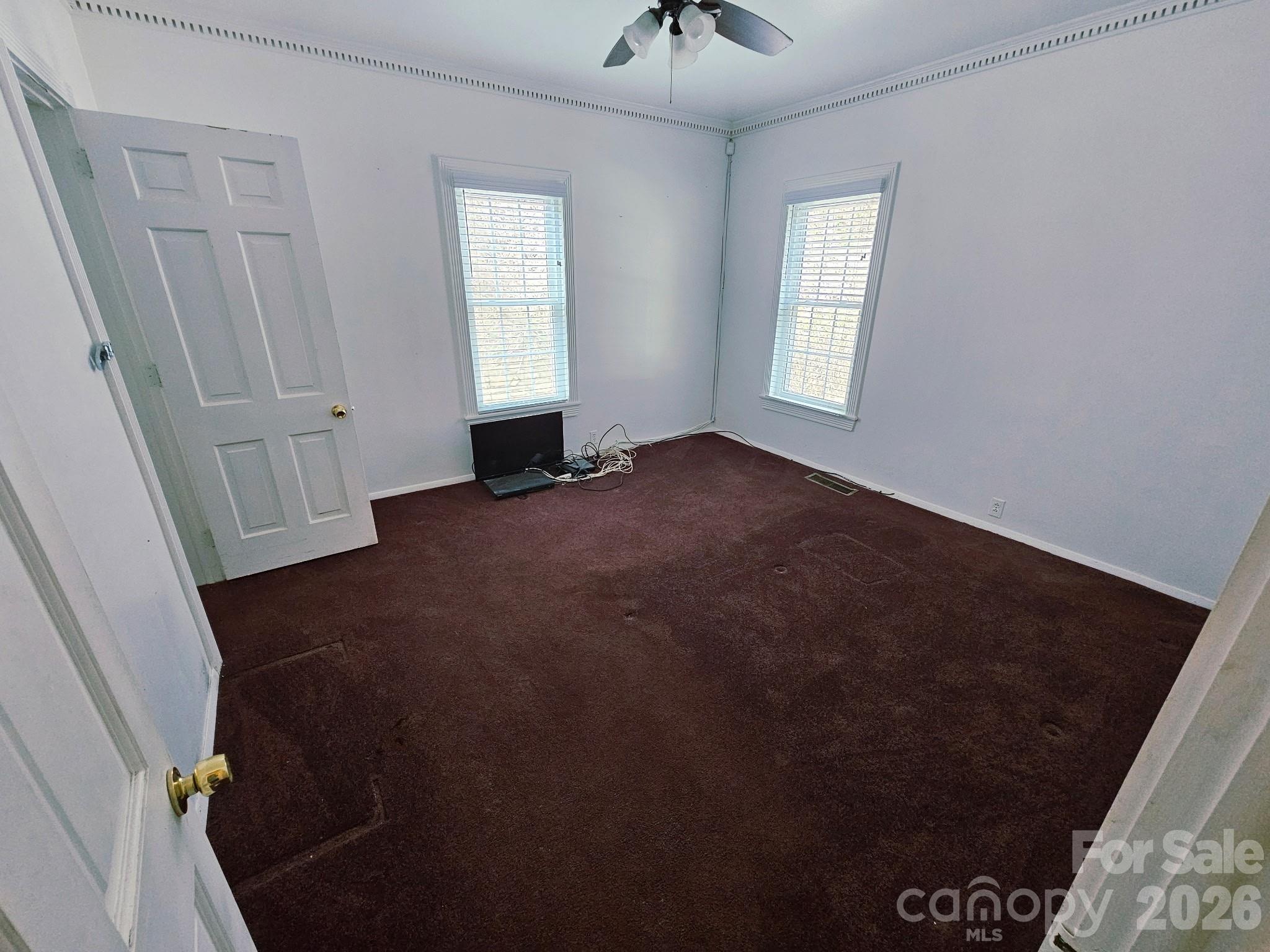 34 Landfair Lane Property Photo 9