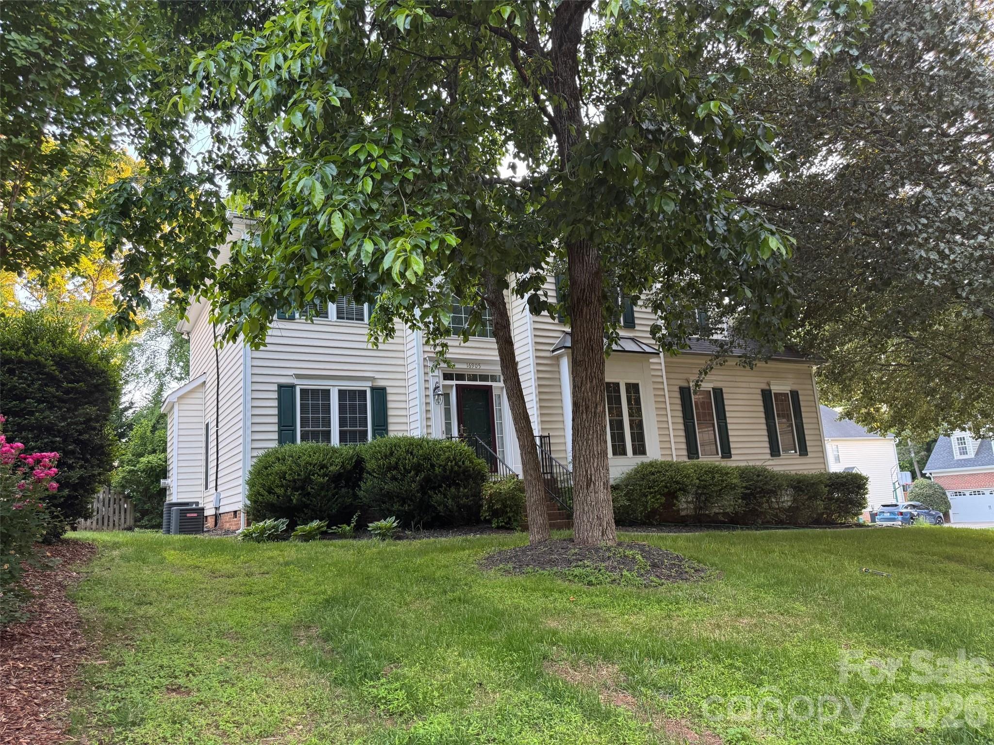 16905 Laureate Road 16 Property Photo 2
